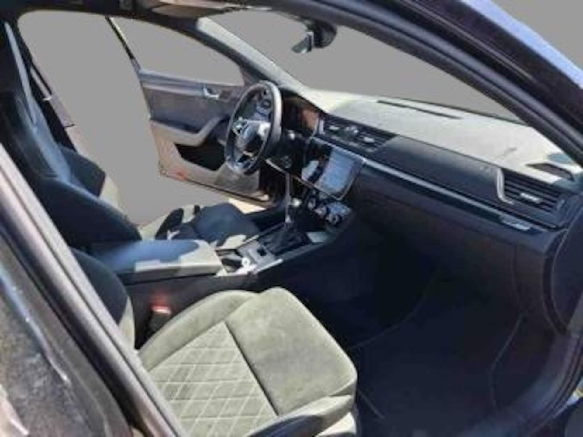 Skoda Superb Combi Sportline