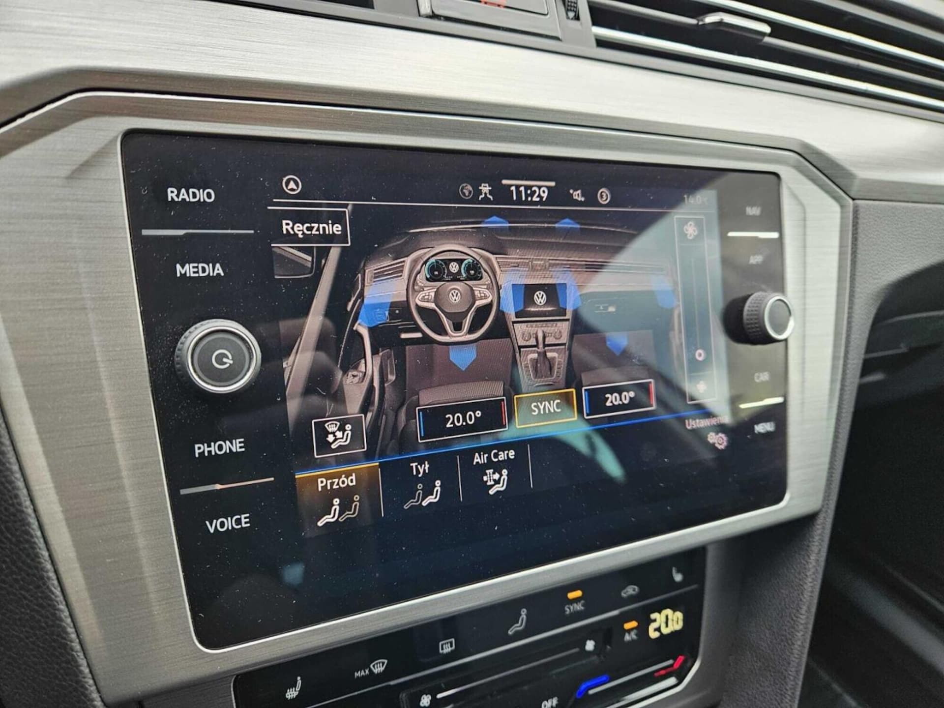 Volkswagen Passat Variant Model bazowy