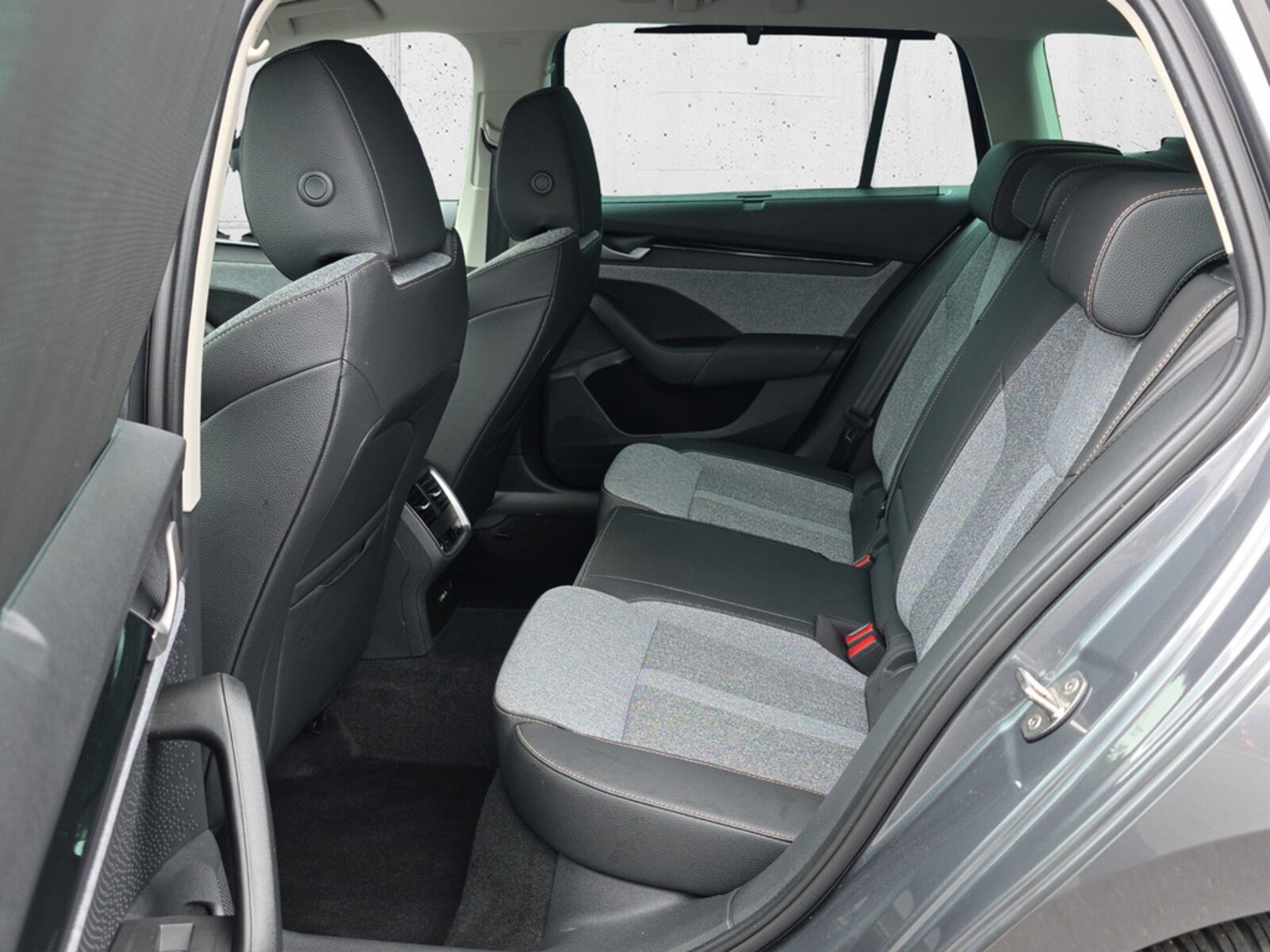Škoda Octavia Combi – Bild 11
