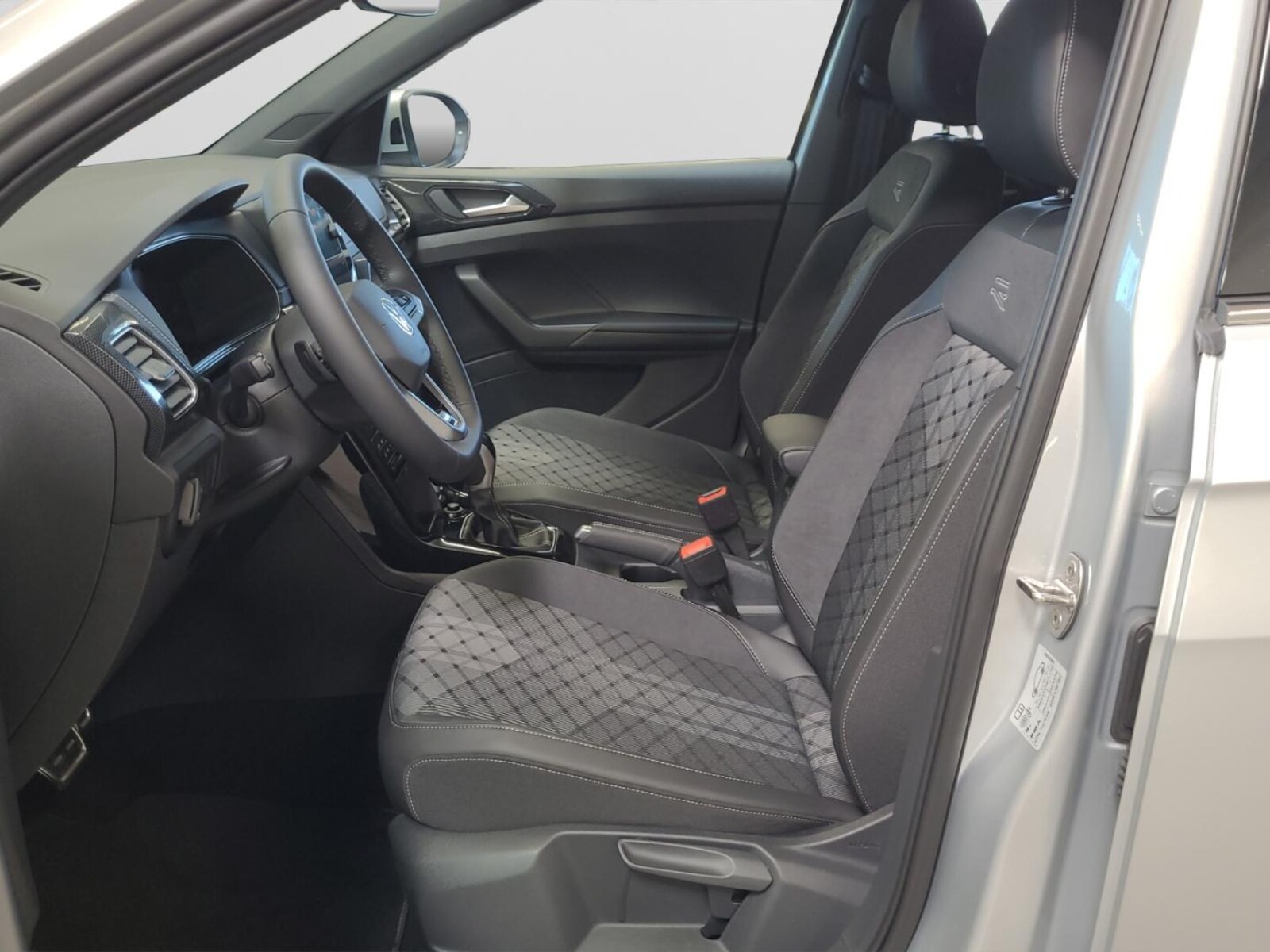 Volkswagen T-Cross – Bild 12