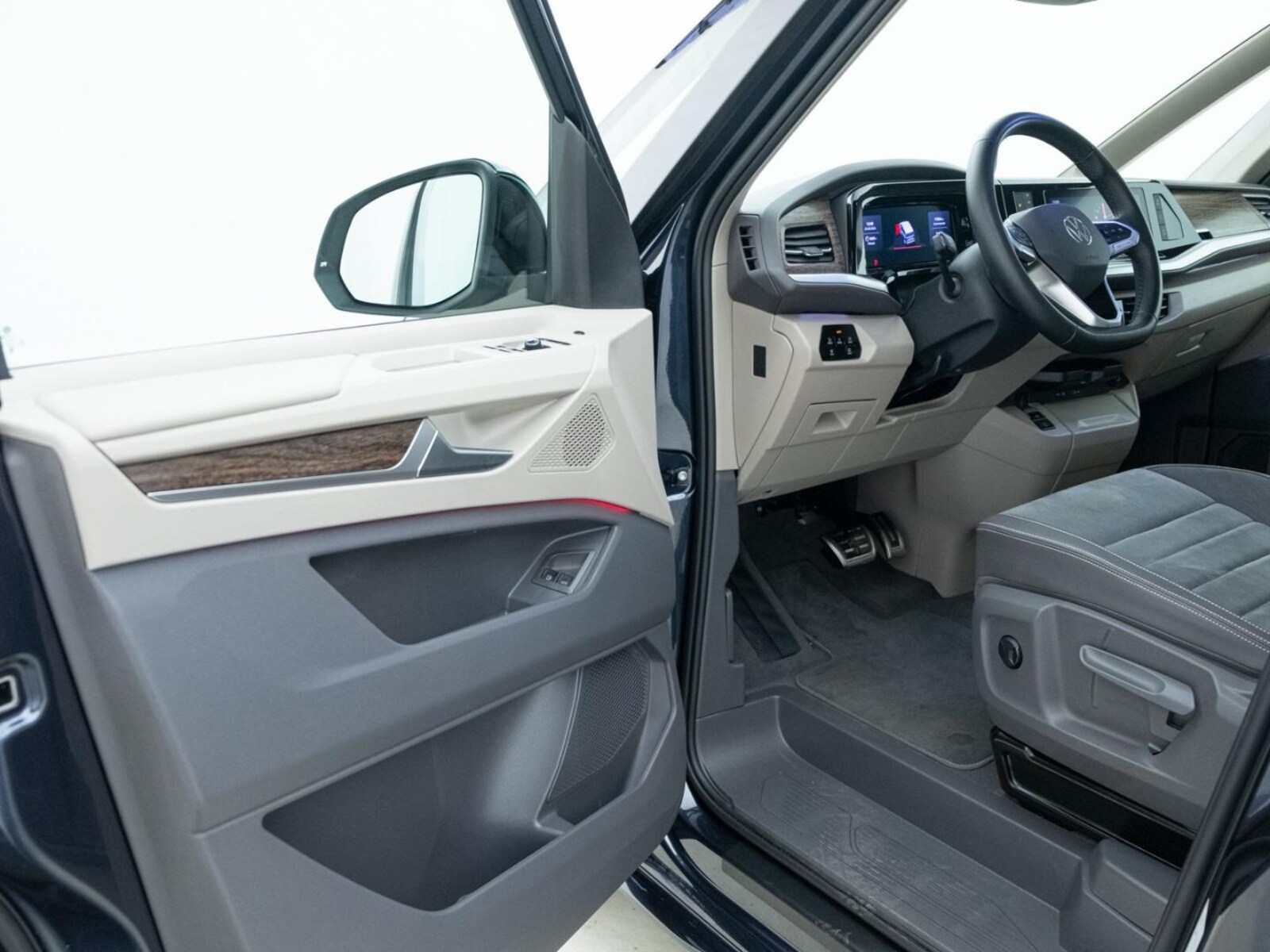 Volkswagen Multivan – Bild 11