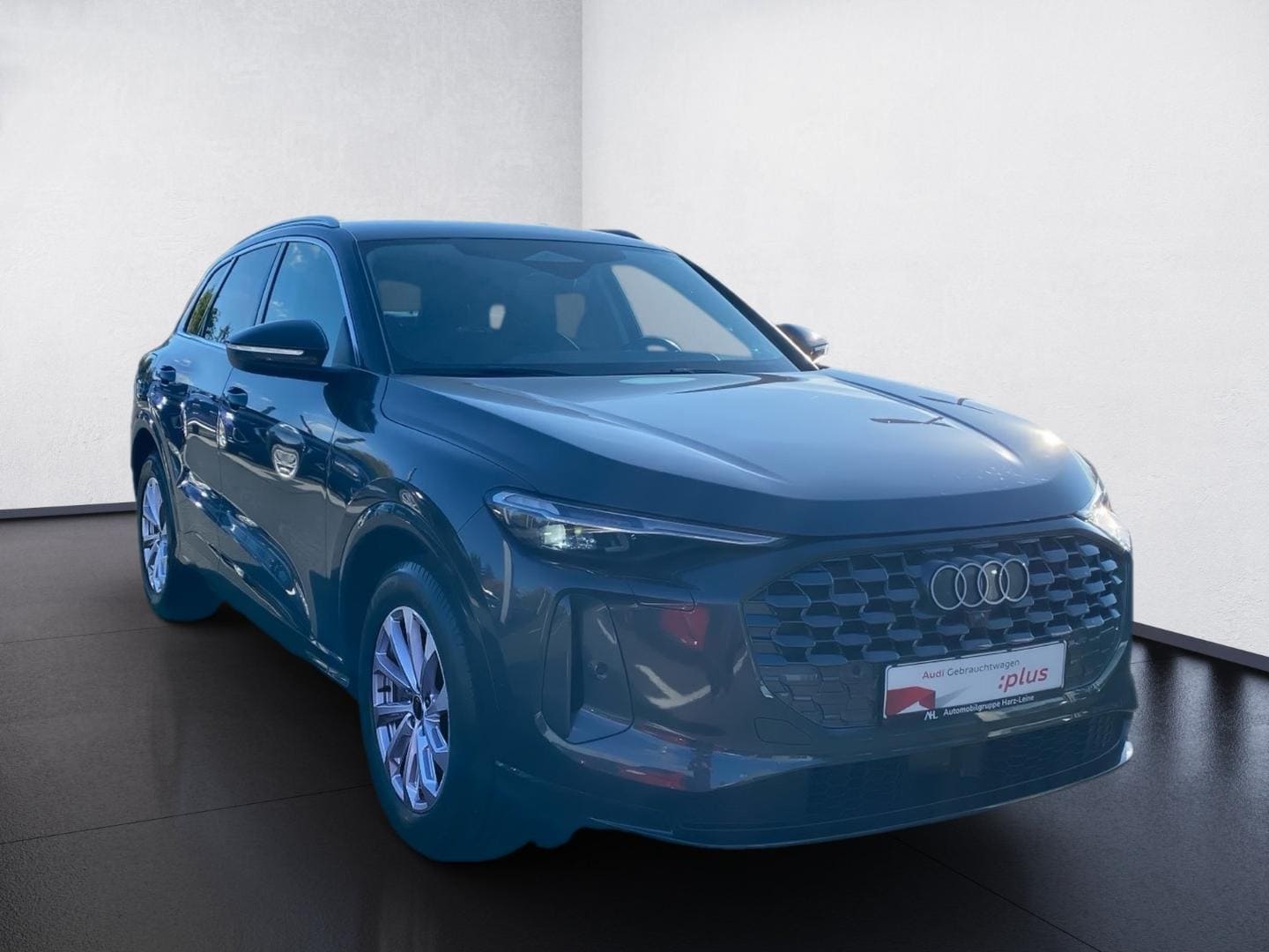 Bild über Audi Q5 SUV TDI quattro 150 kW S tronic - für weitere Informationen kontaktieren Sie den Audi Partner