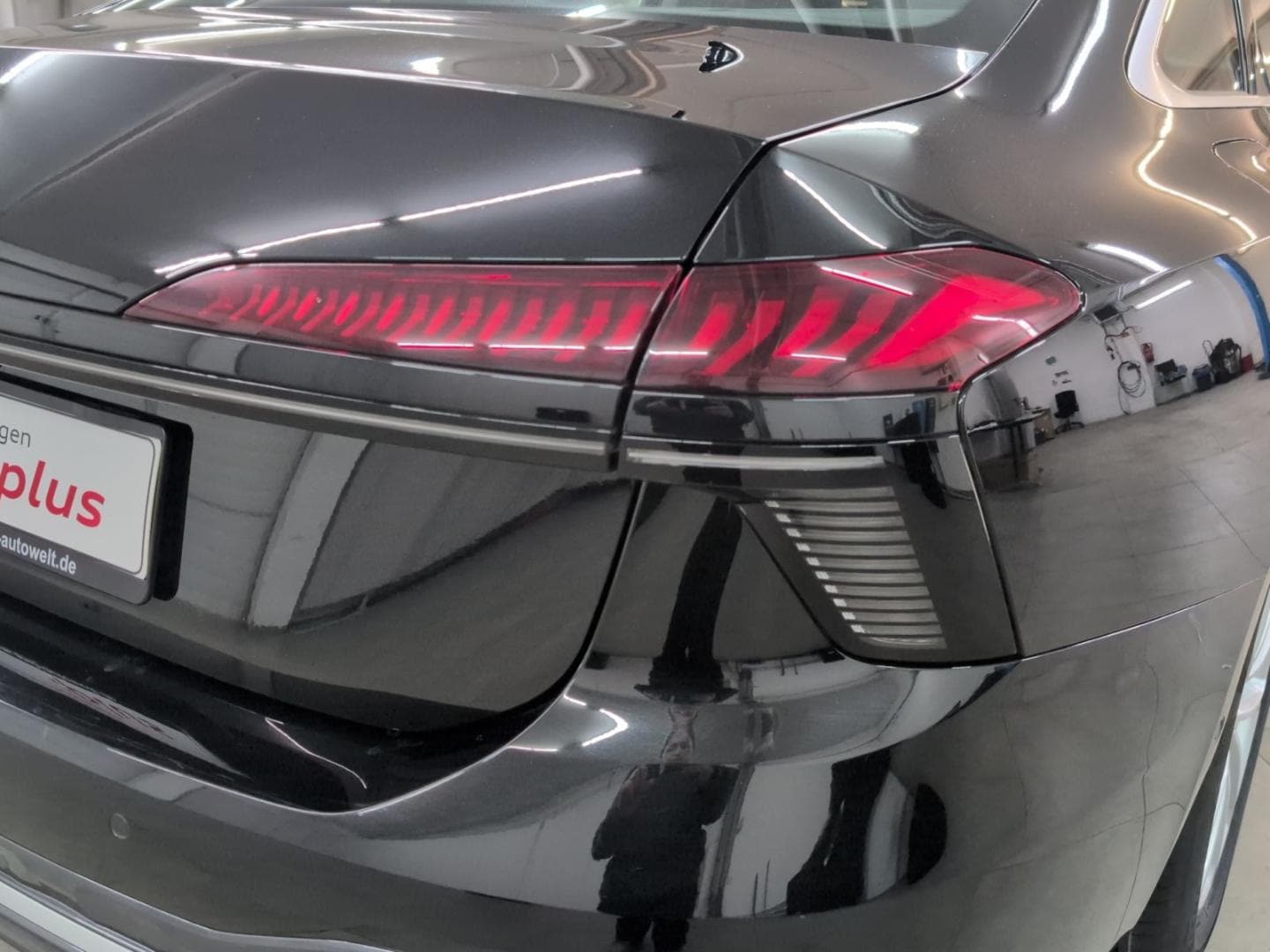 Bild über Audi A6 Limousine TDI 150 kW S tronic - für weitere Informationen kontaktieren Sie den Audi Partner
