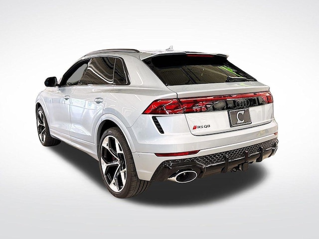 2026 Audi RS Q8 SUV performance