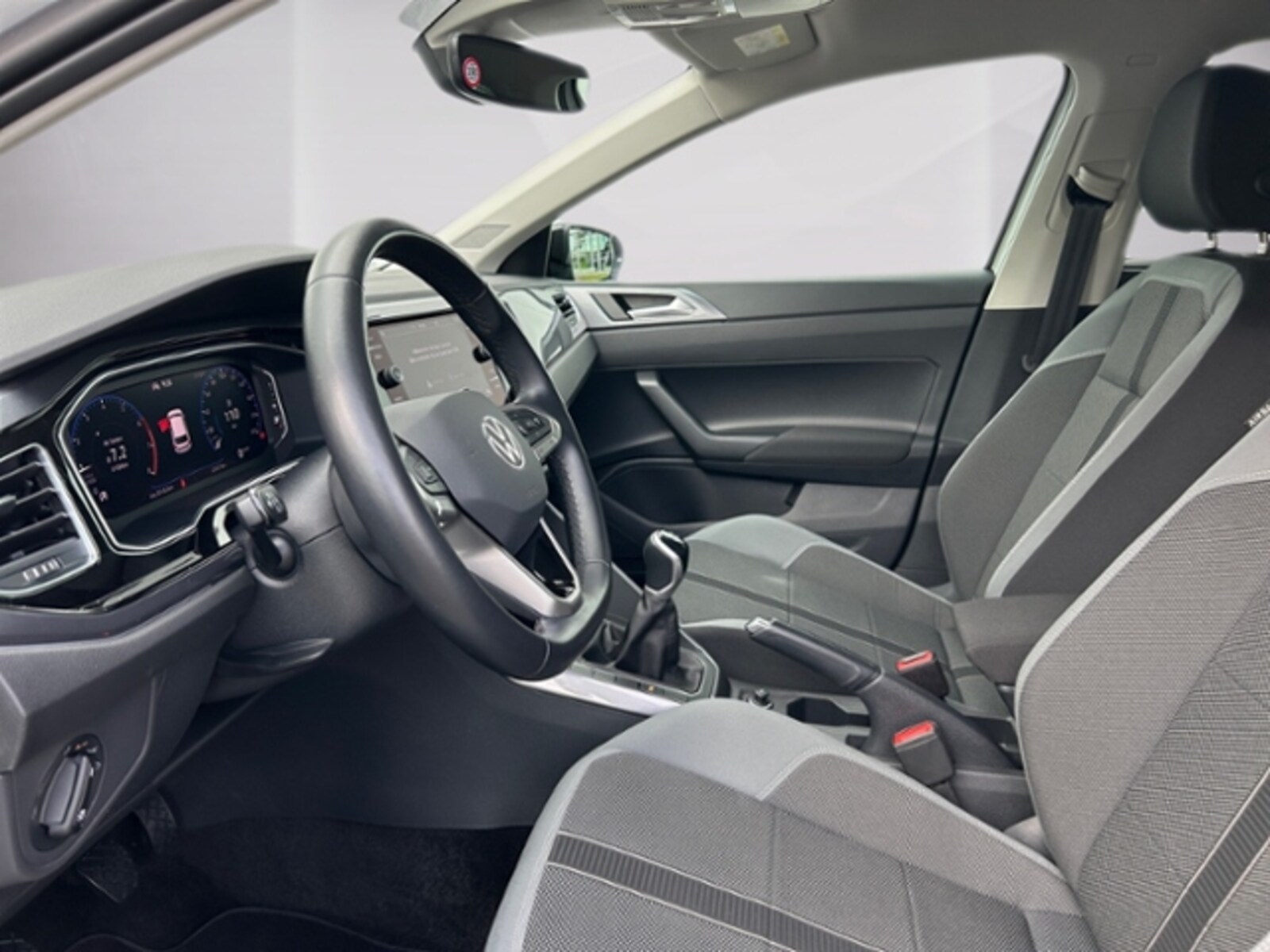 Volkswagen Polo – Bild 11