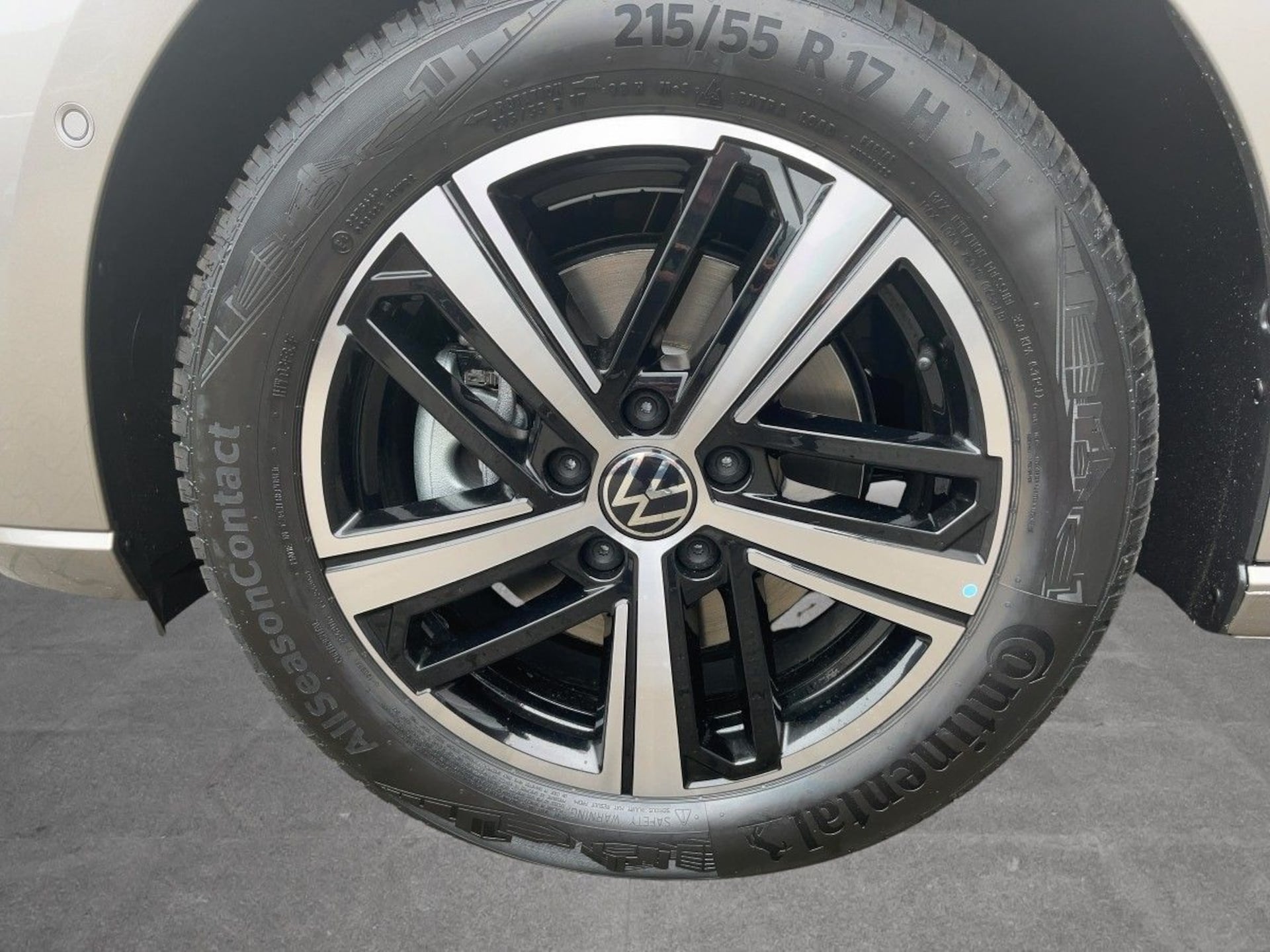 Volkswagen Caddy Maxi California