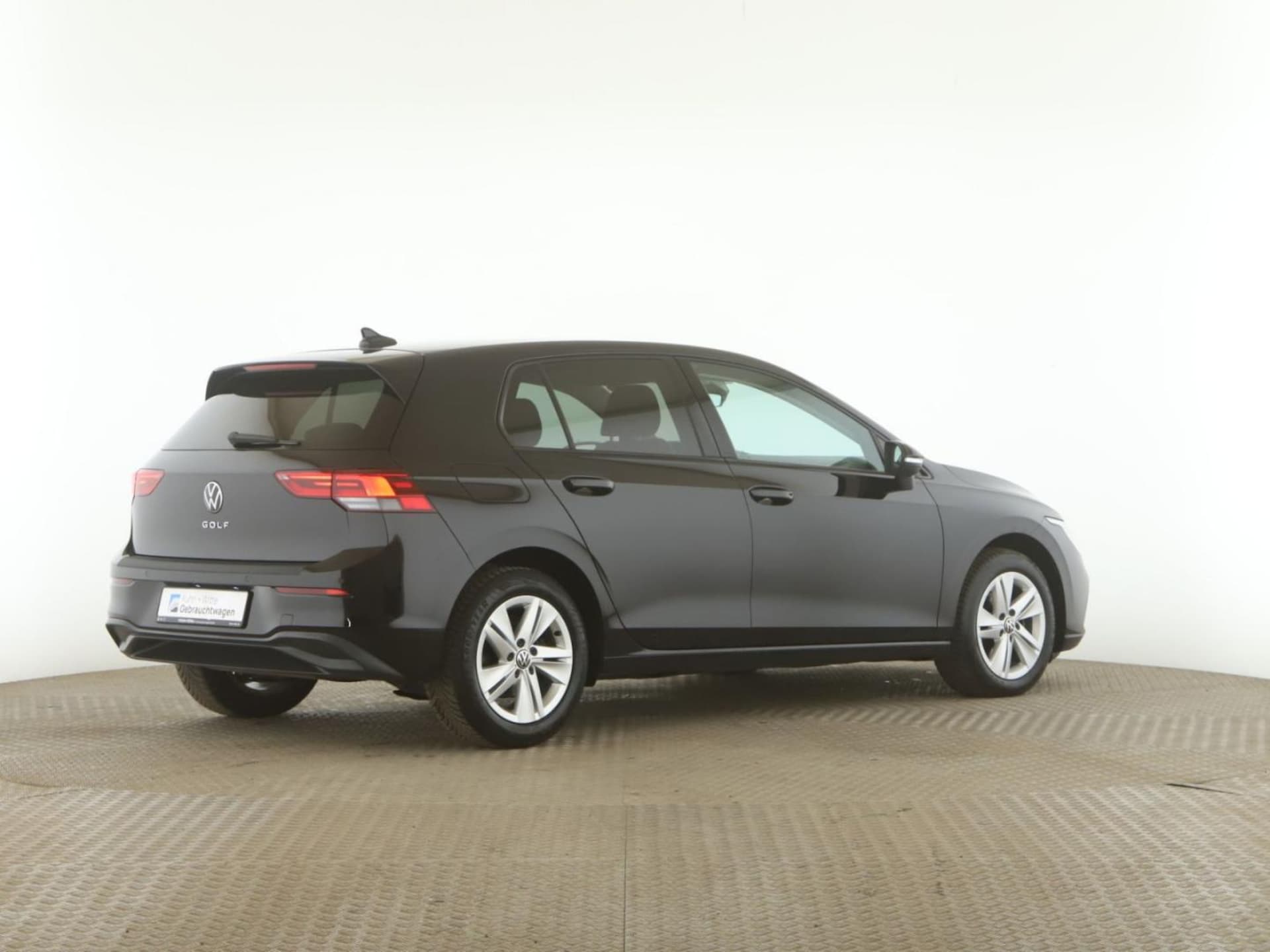 Volkswagen Golf Life