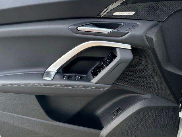 2025 Audi Q5 Sportback Premium Plus - Photo 12