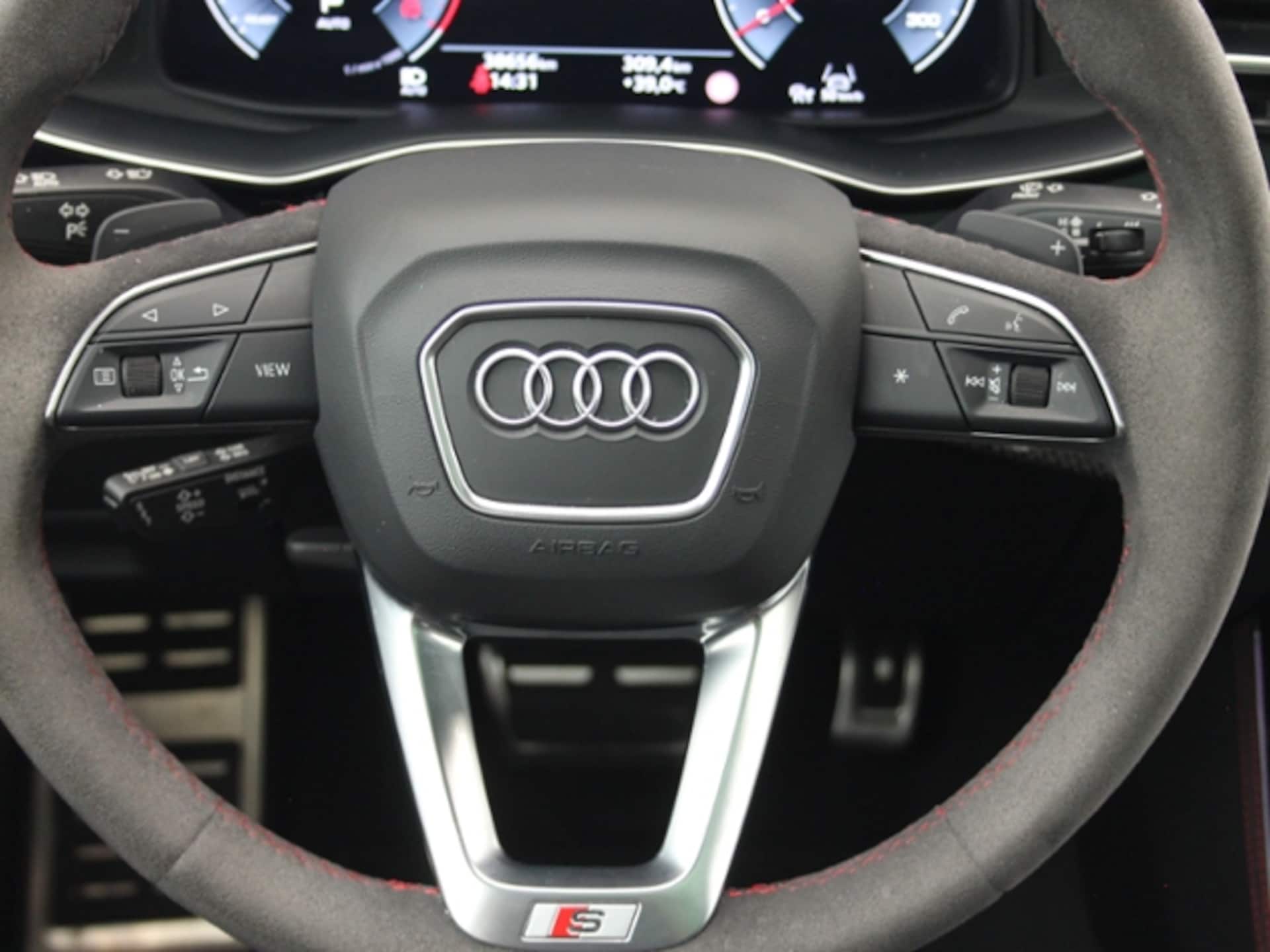 Audi Q8 SUV