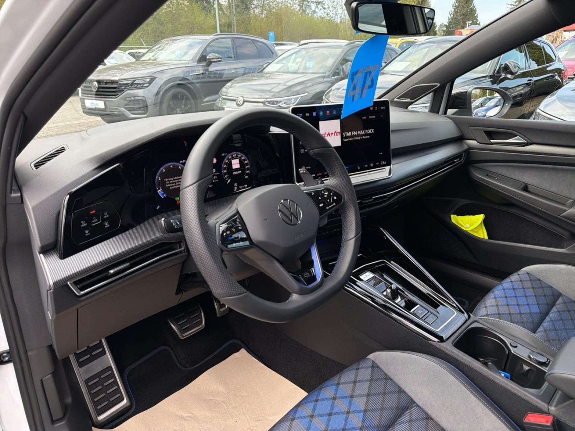 Volkswagen Golf R