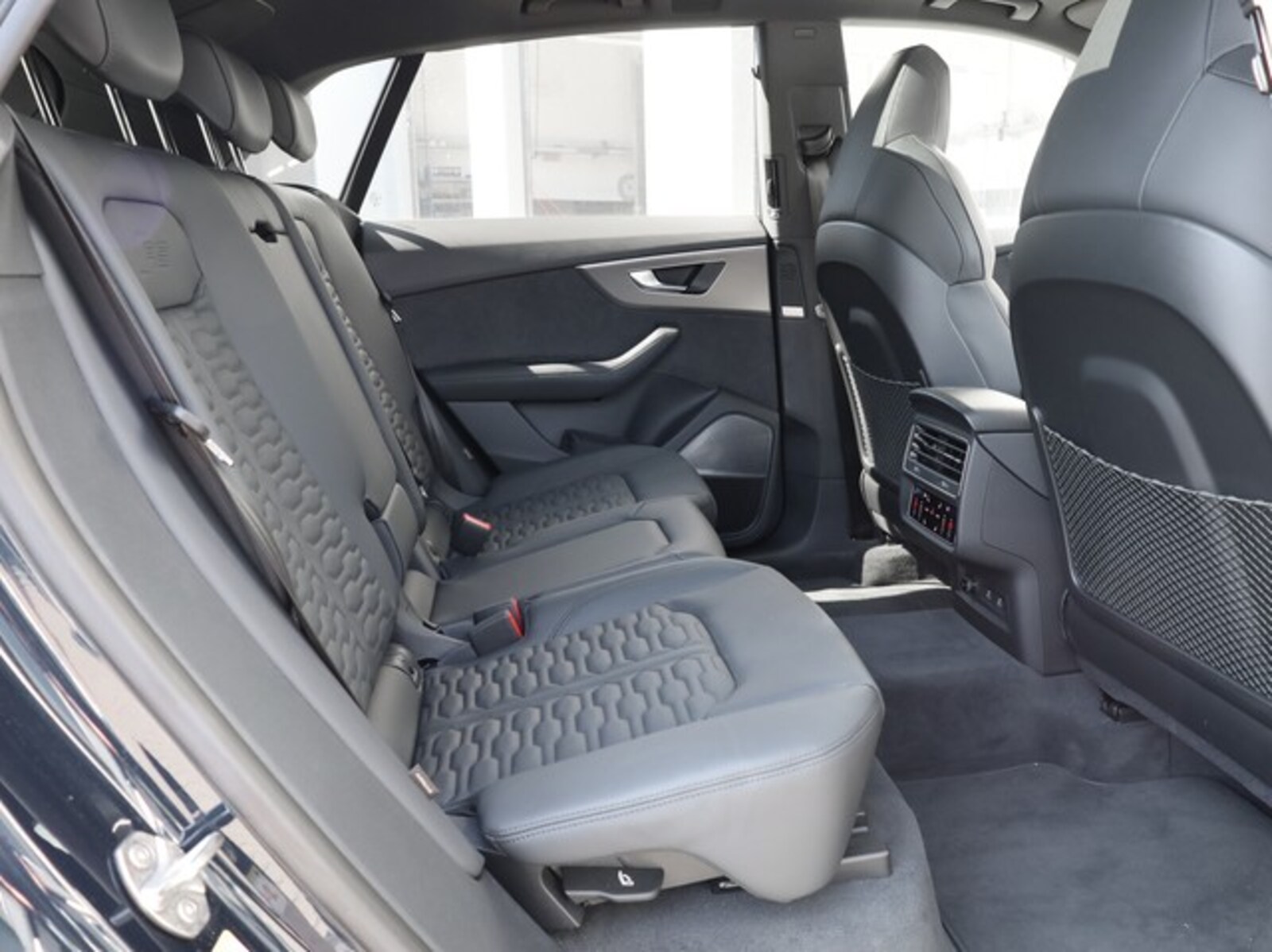 Audi RS Q8 – Bild 7