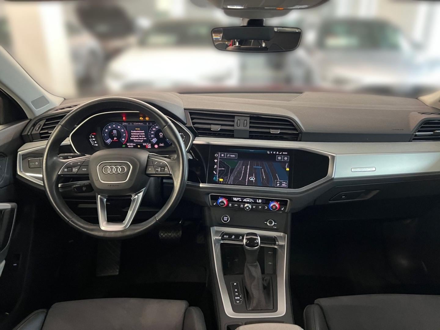 Bild über Audi Q3 Sportback S line 40 TFSI quattro S tronic - für weitere Informationen kontaktieren Sie den Audi Partner