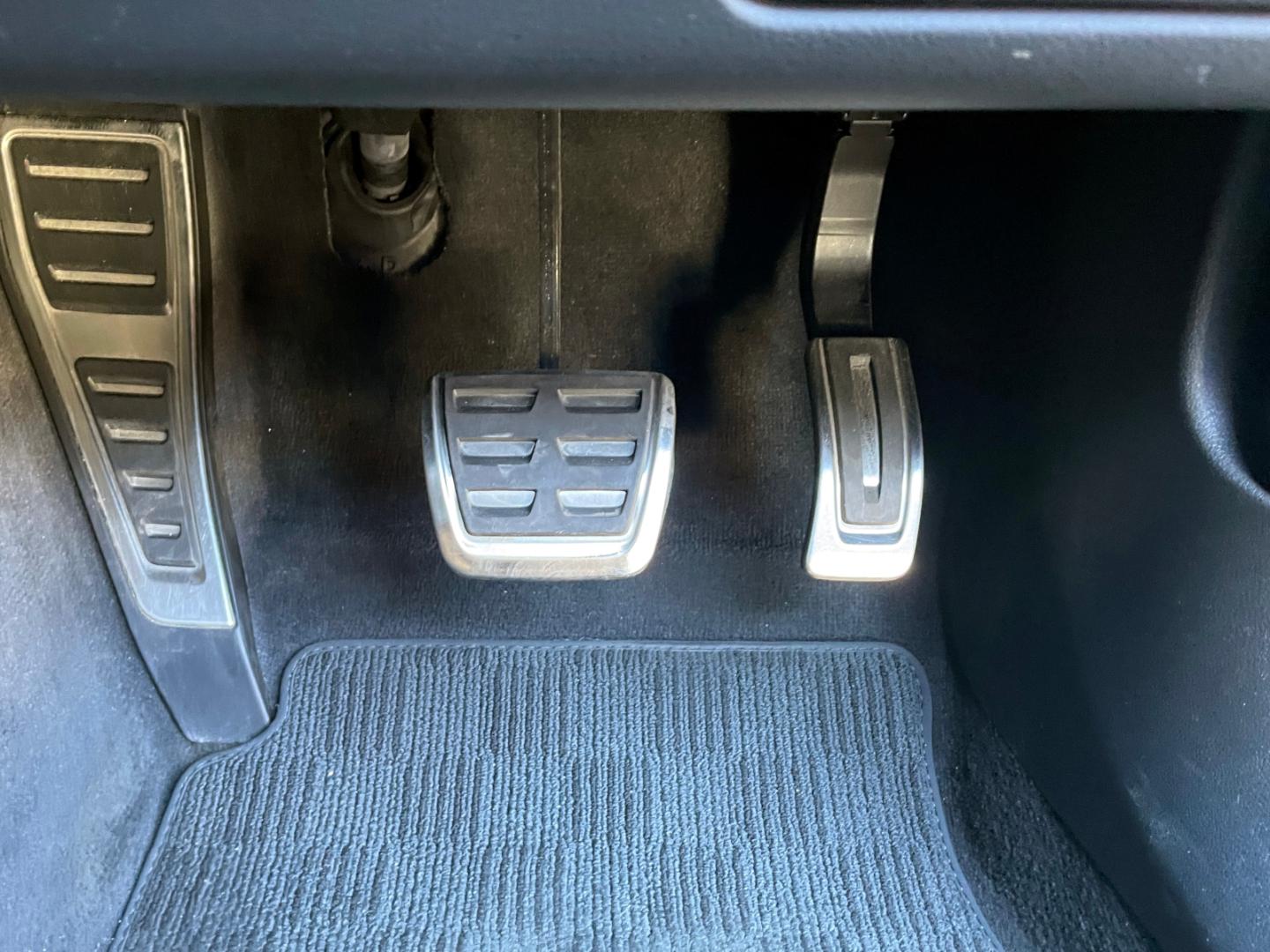 Audi A4 Sedan