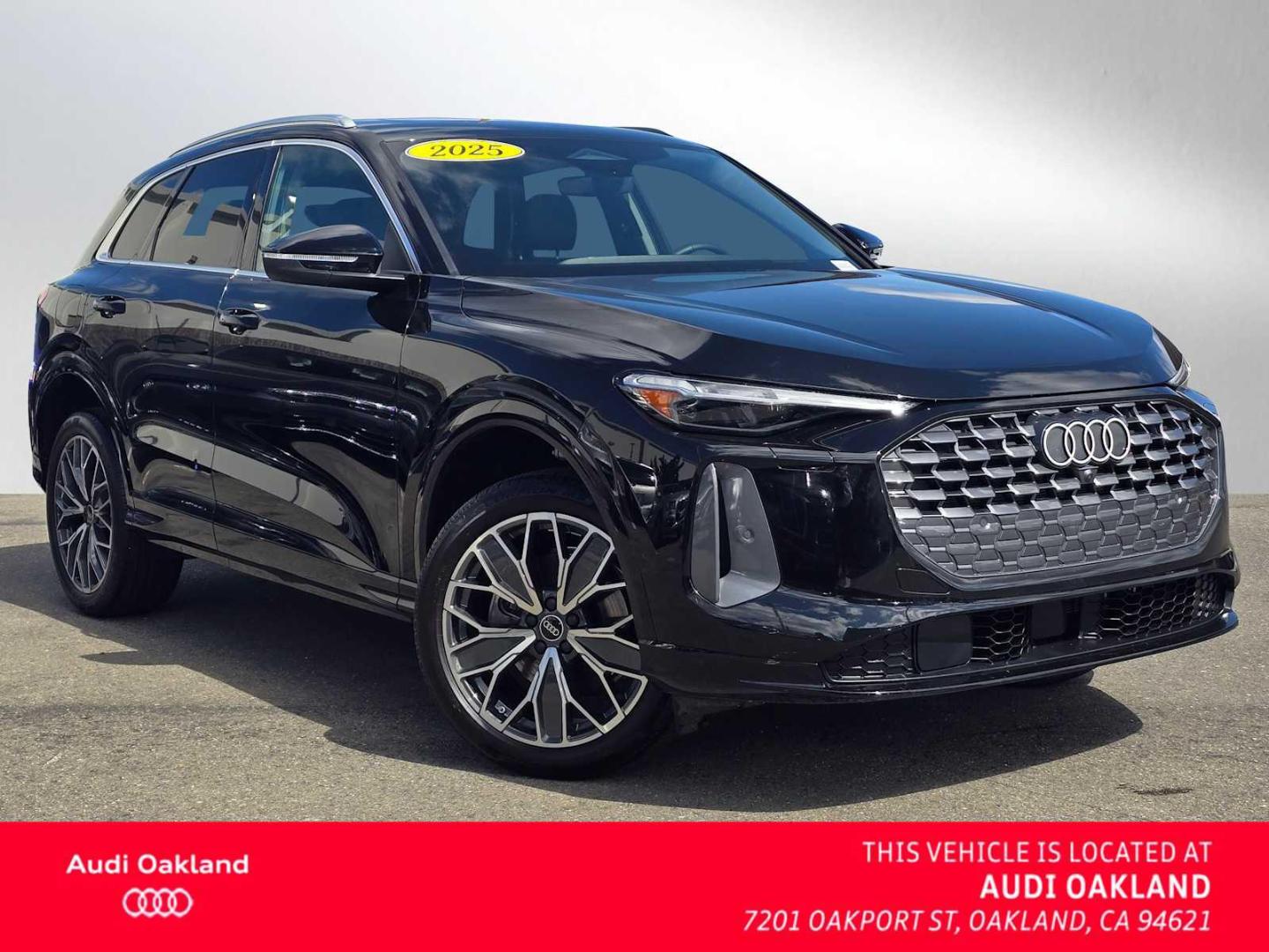 2025 Audi Q5 40 Premium Plus's photo