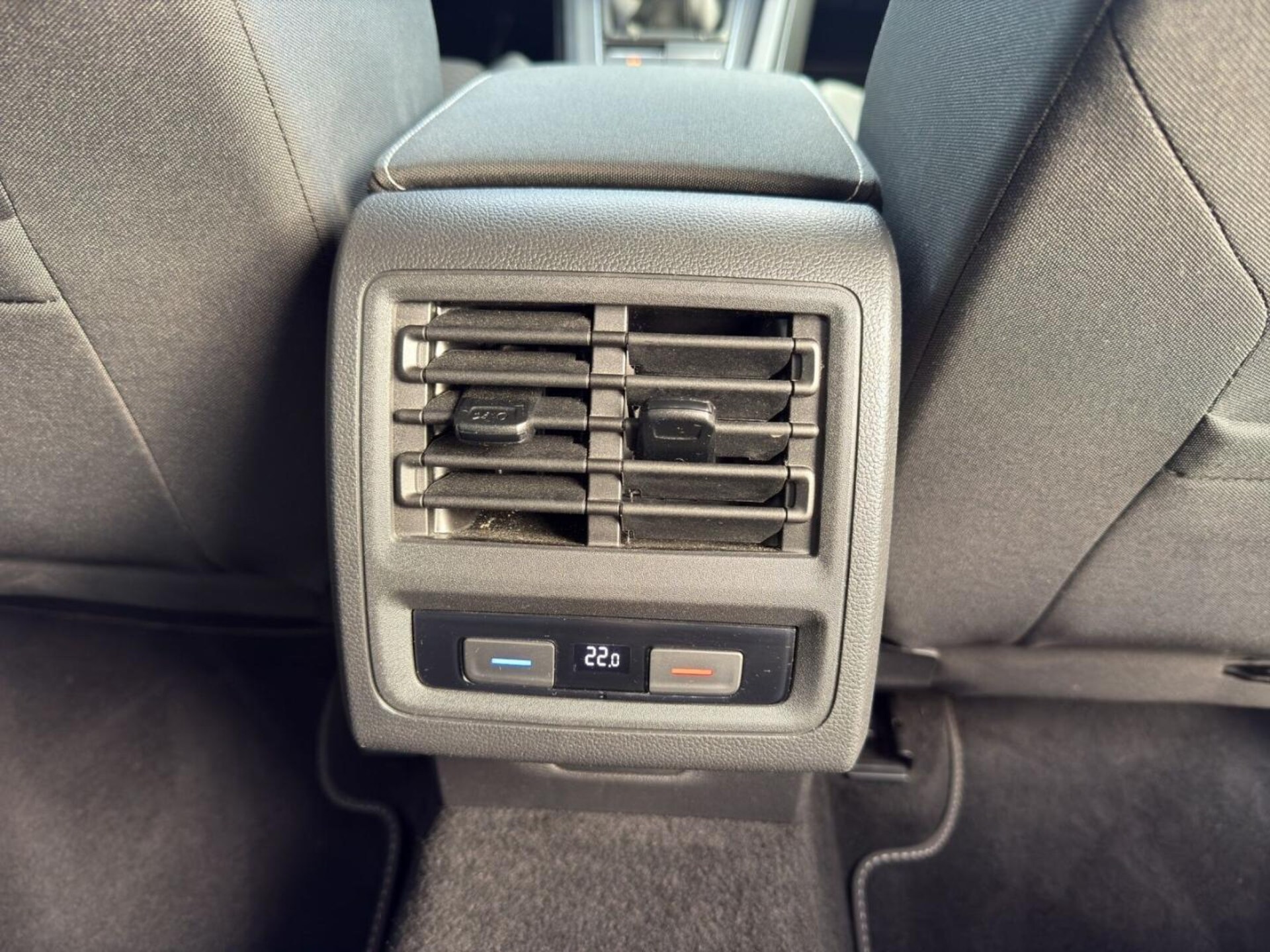 Volkswagen Golf Active