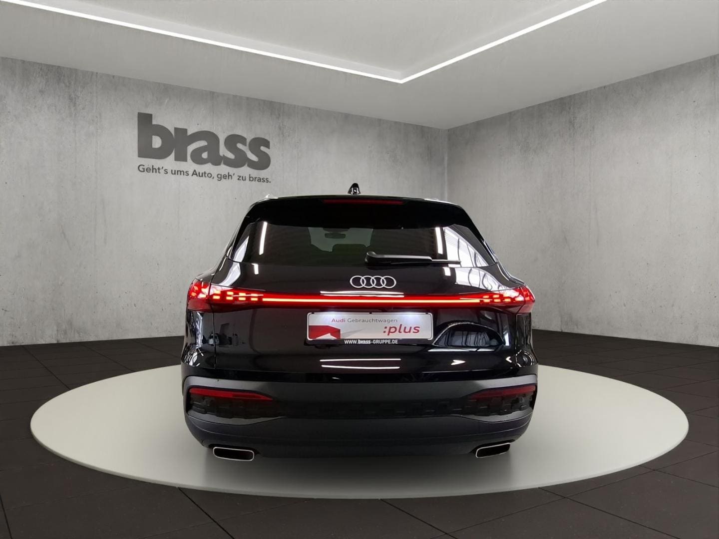 Bild über Audi Q5 SUV TFSI 150 kW S tronic - für weitere Informationen kontaktieren Sie den Audi Partner