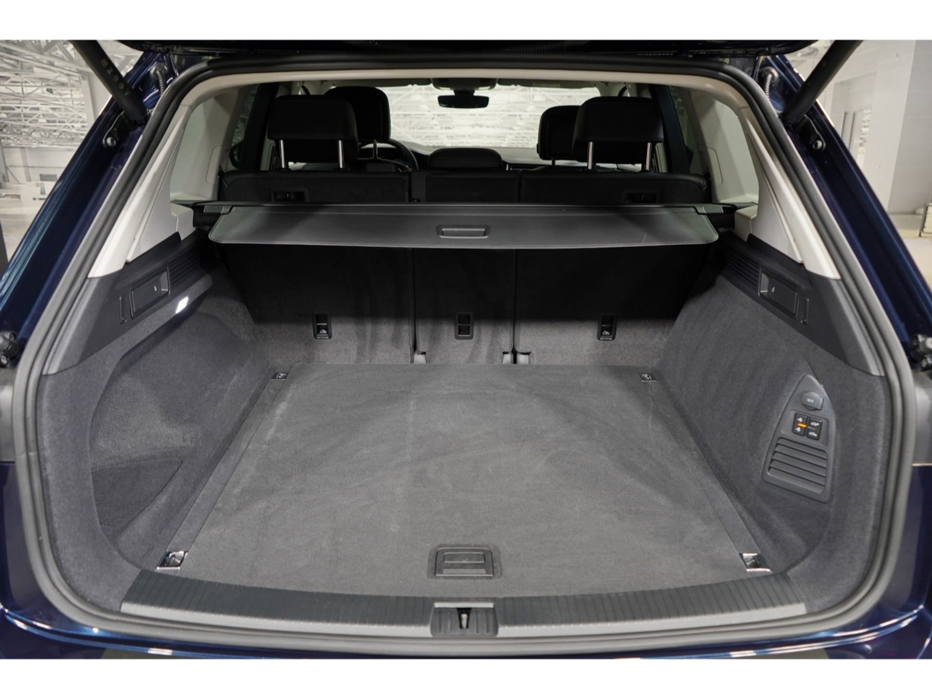 Volkswagen Touareg Basis-Modell