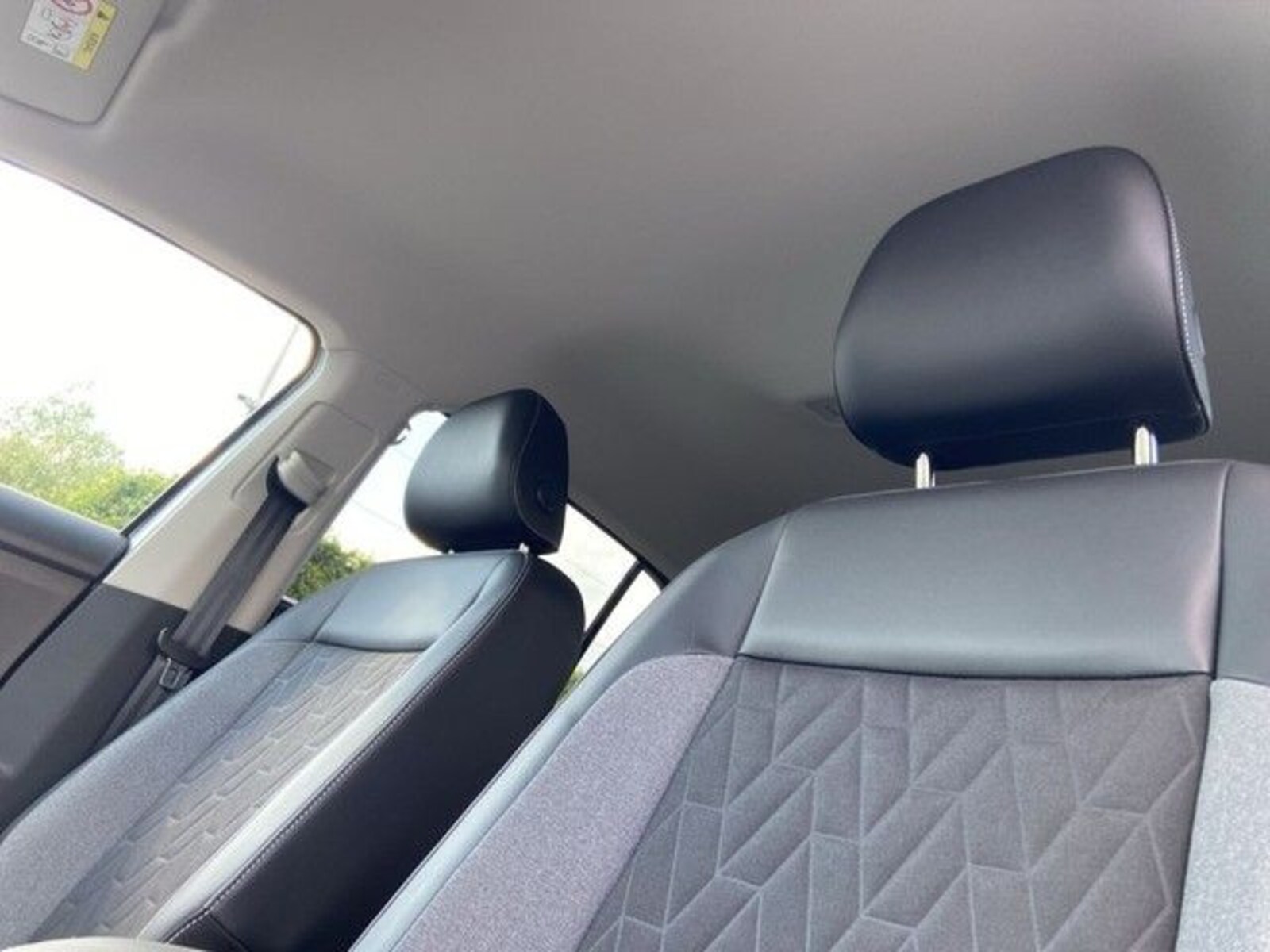 Volkswagen T-Cross – Bild 16