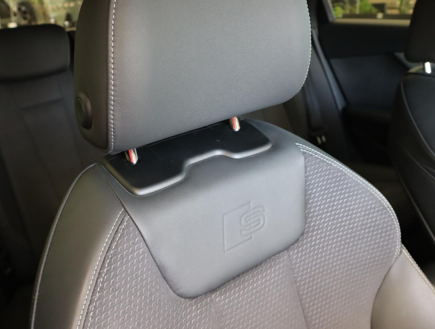 Image about Audi A4 Avant 35 TDI S line