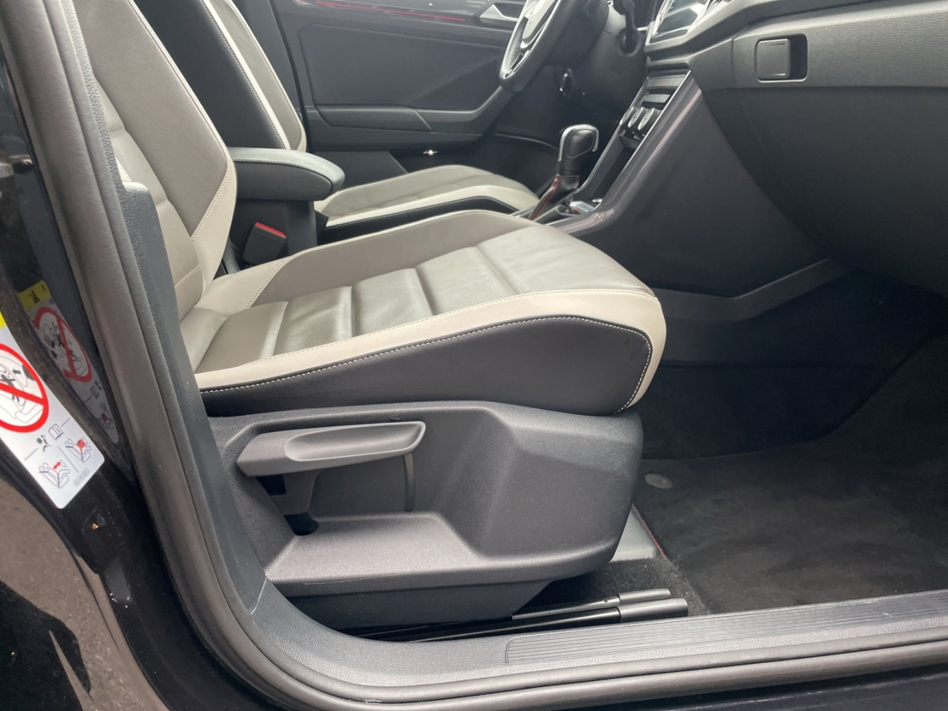 Volkswagen T-Roc Sport