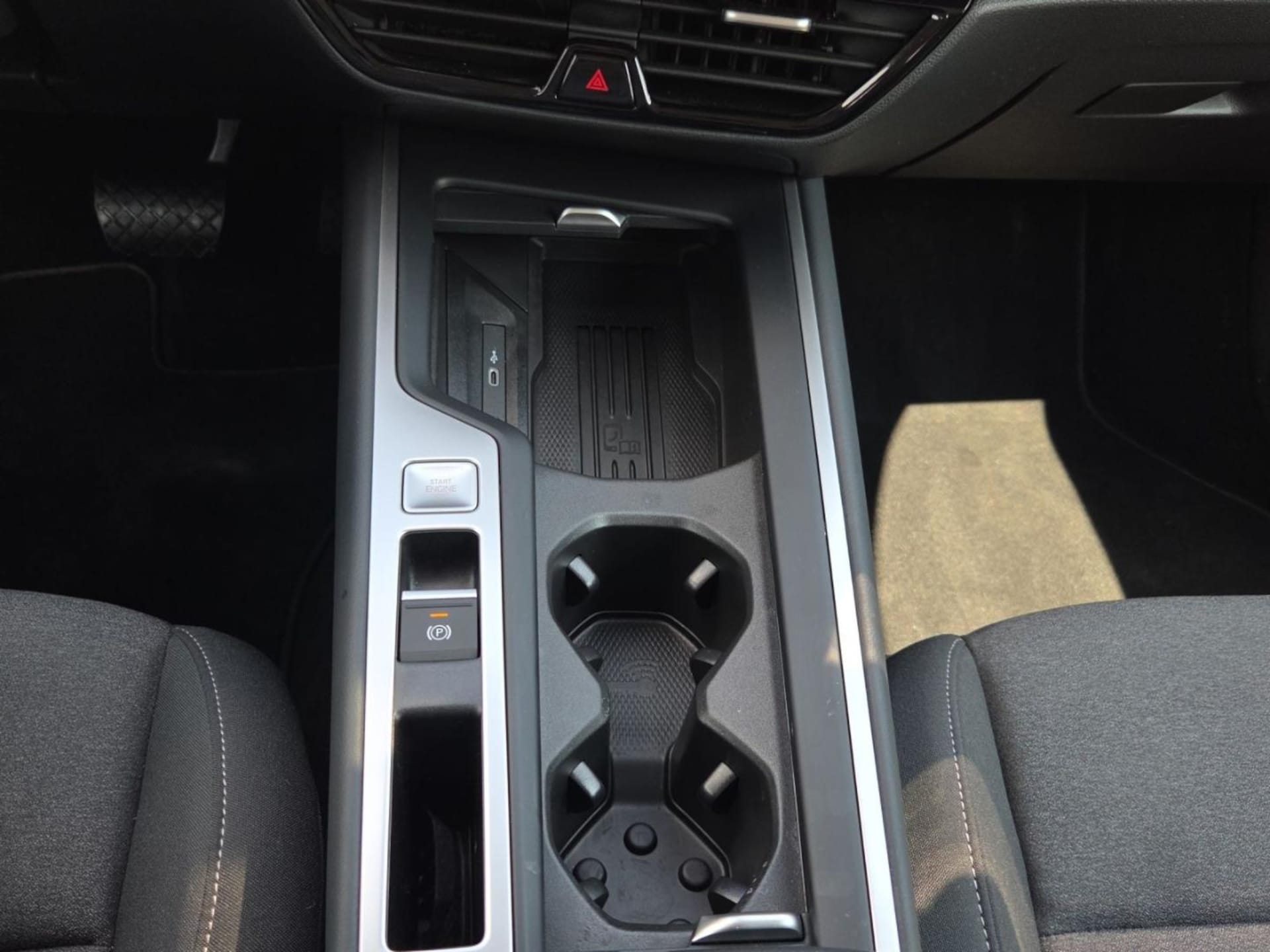 Volkswagen Passat Basis-Modell