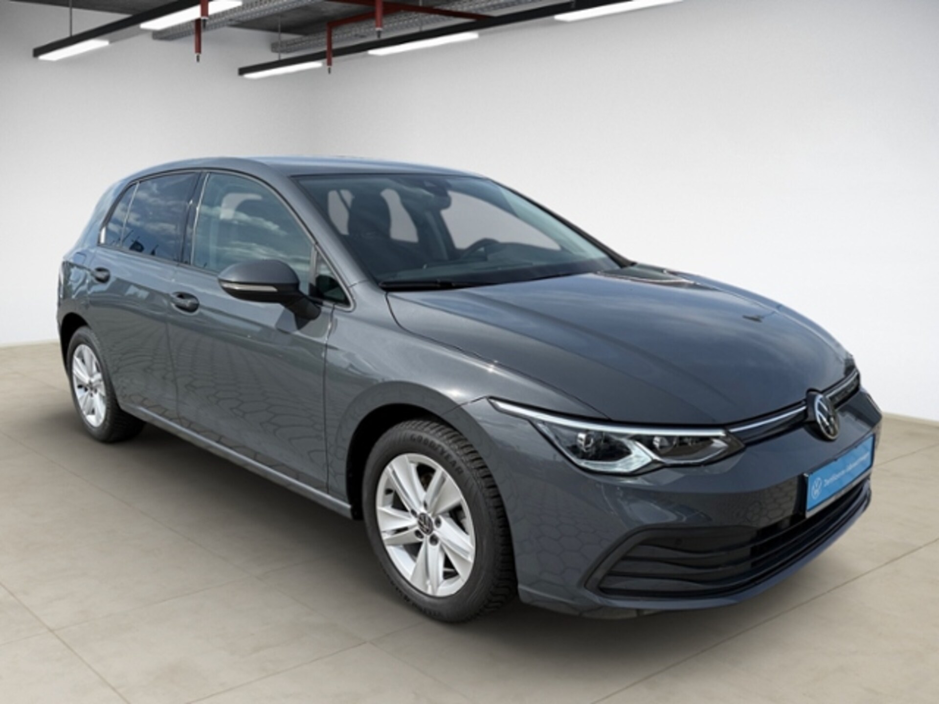 Volkswagen Golf Life