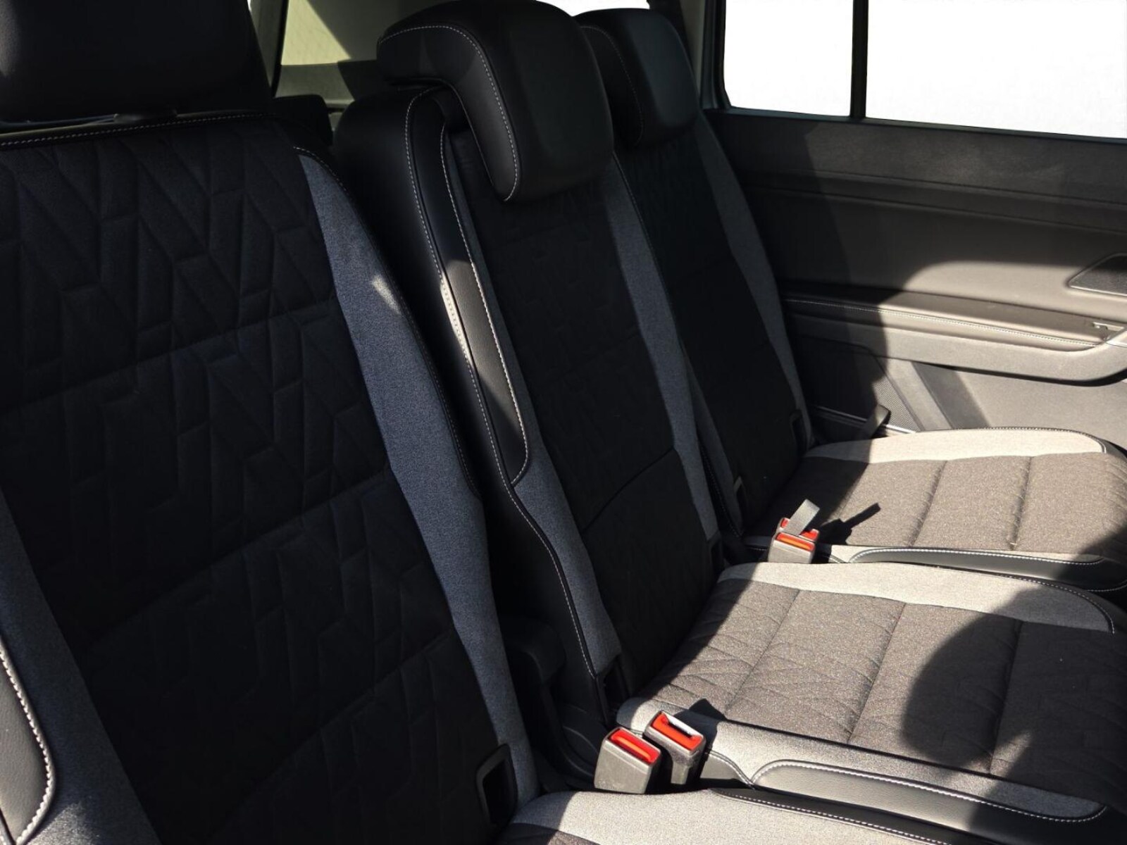 Volkswagen Touran – Bild 18