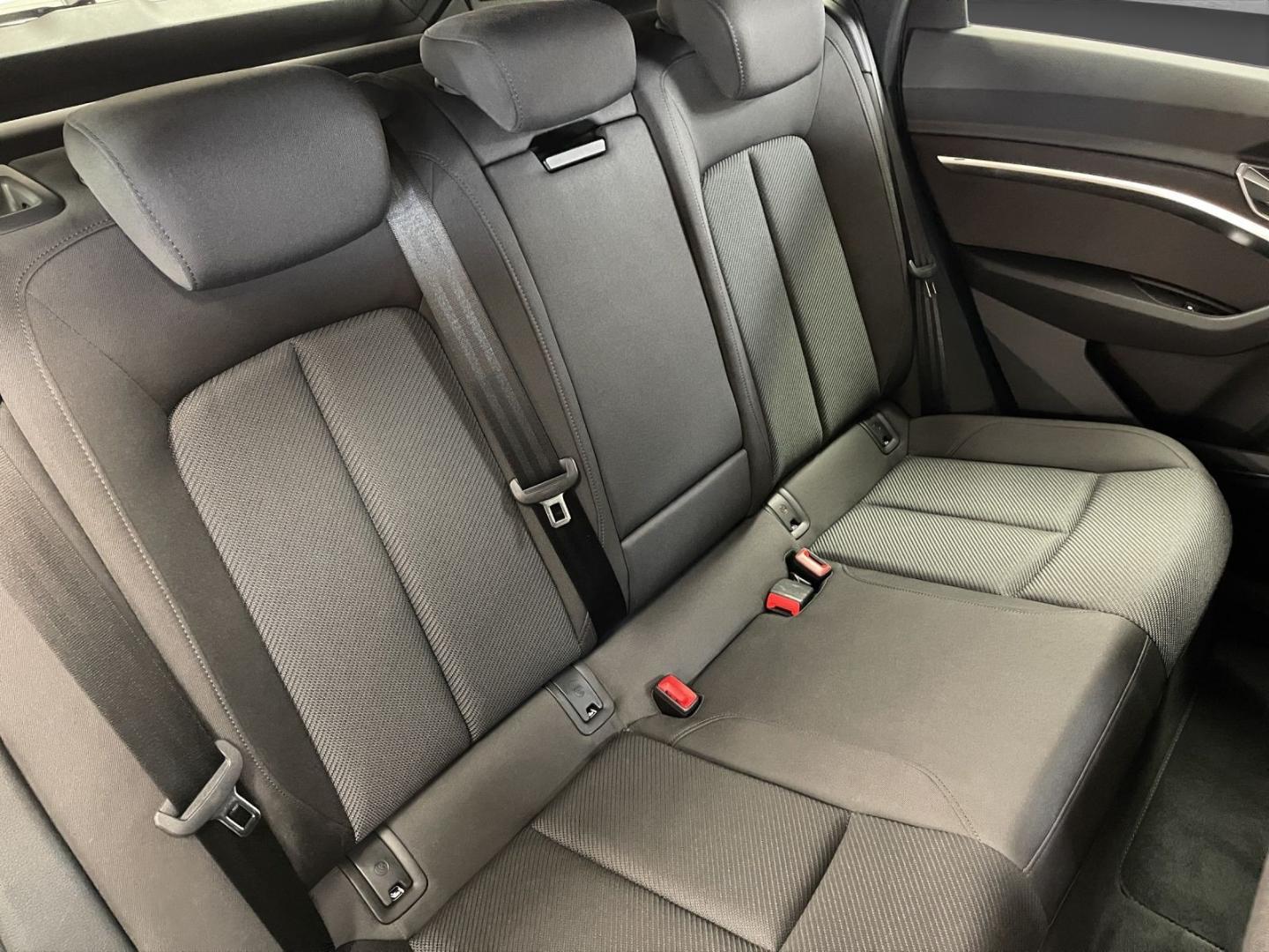 Image about Audi Q8 e-tron advanced 55 e-tron quattro