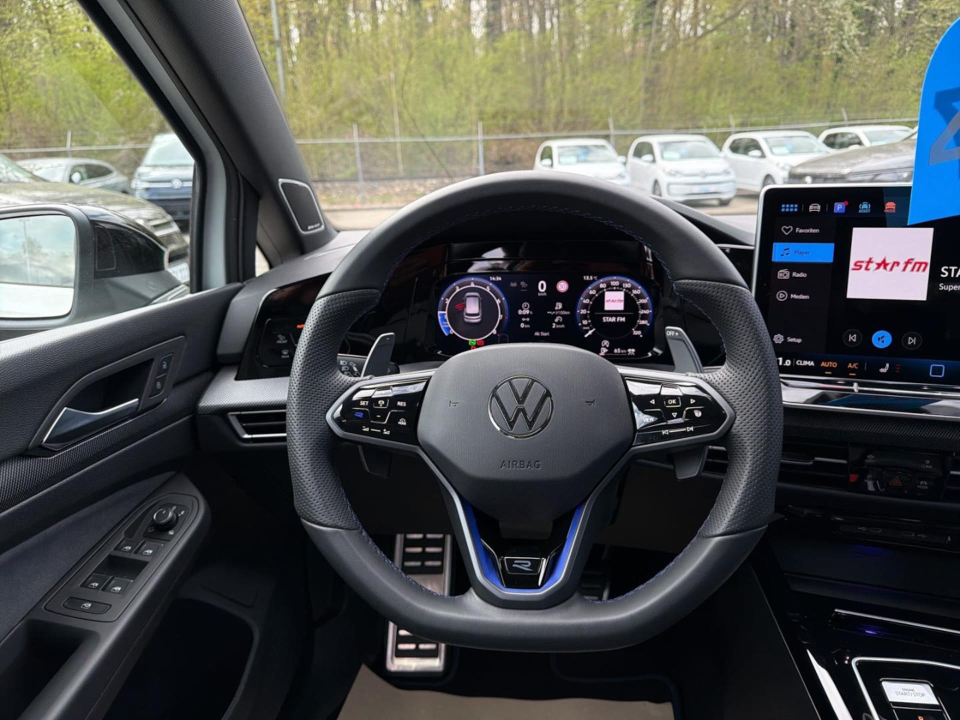 Volkswagen Golf R
