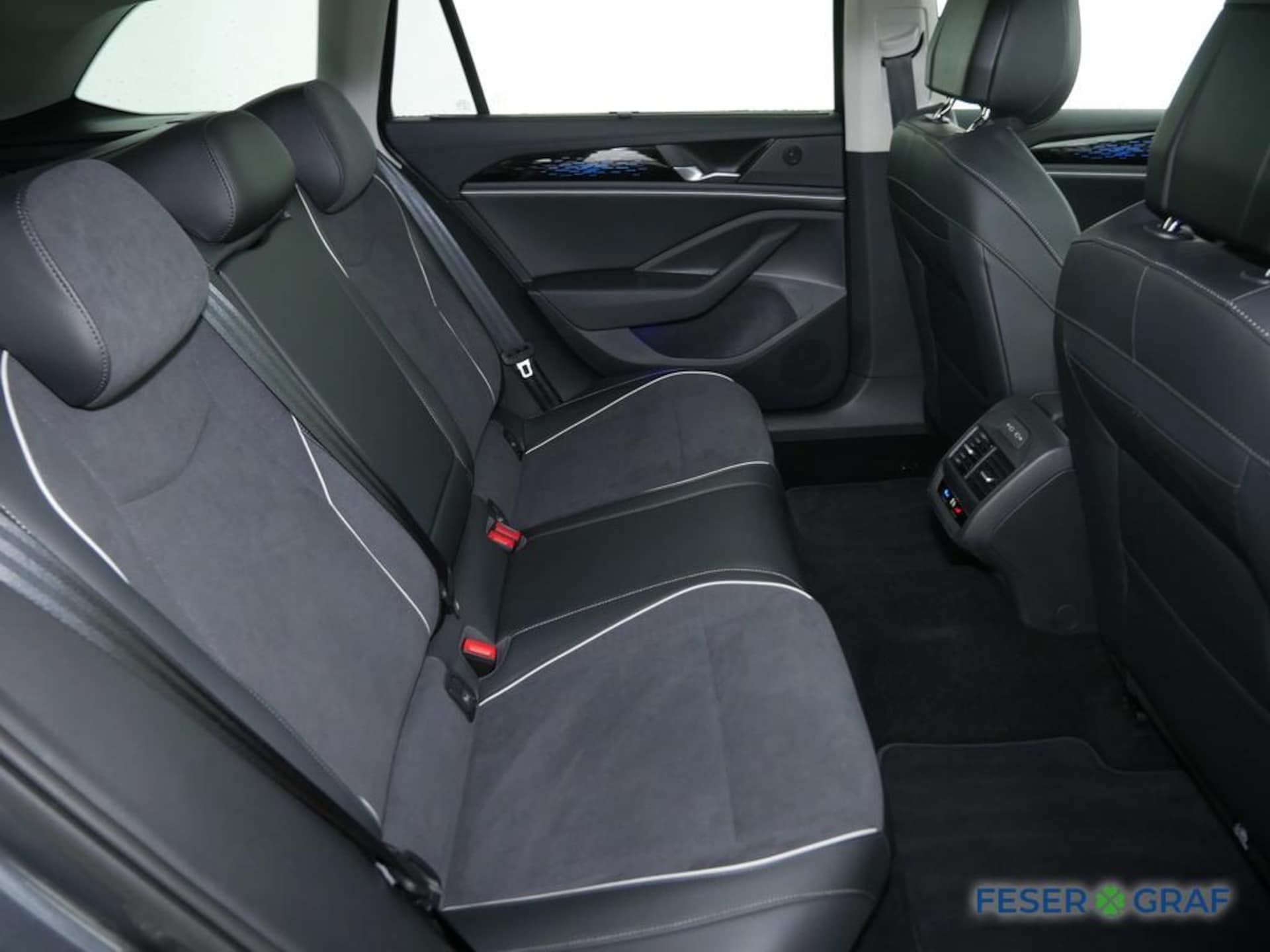 Volkswagen Passat Elegance