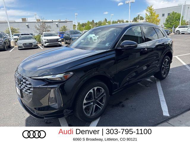 2025 Audi Q5 40 Premium's photo