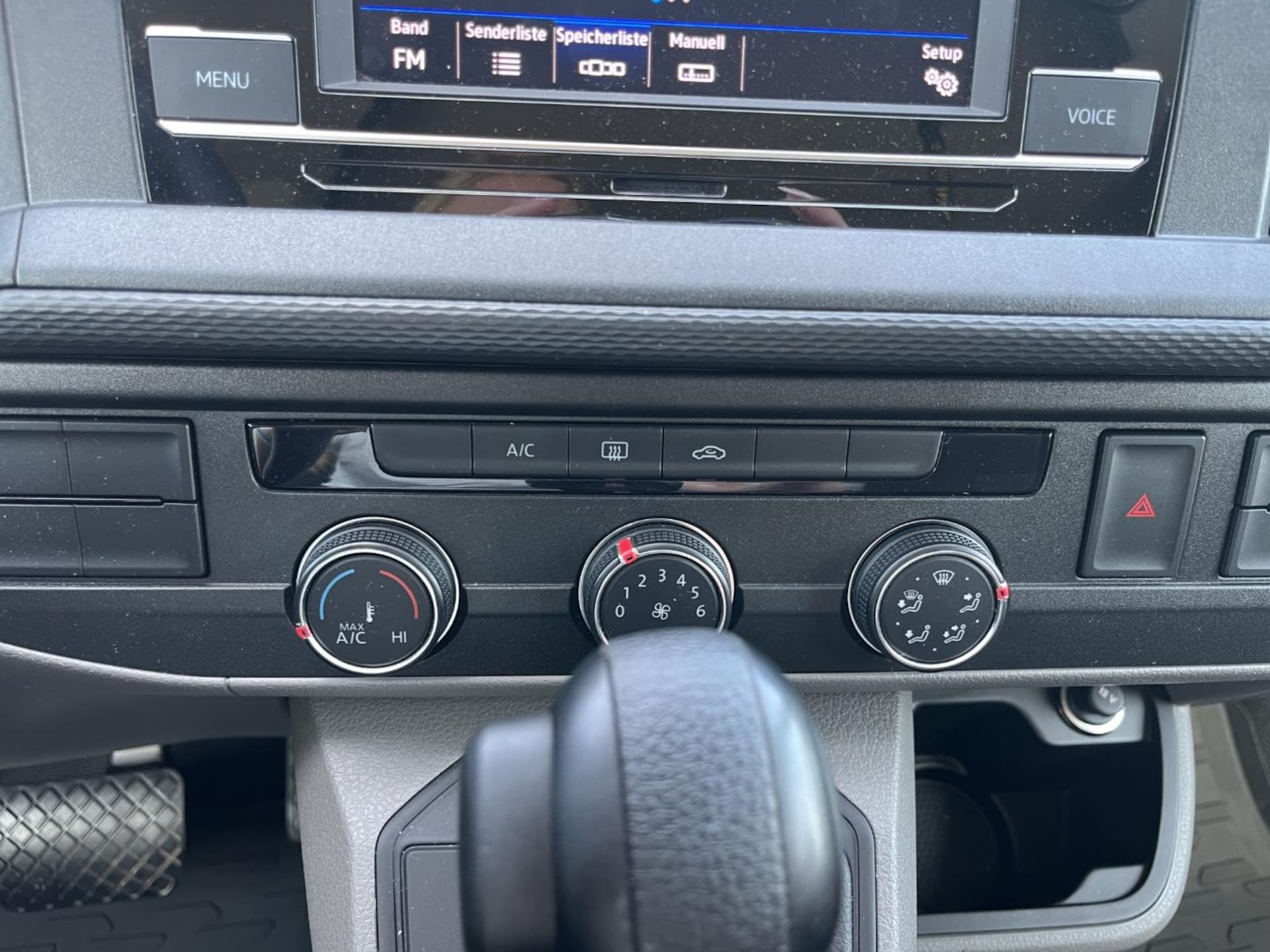 Volkswagen T6.1 Transporter Kasten langer Radstand