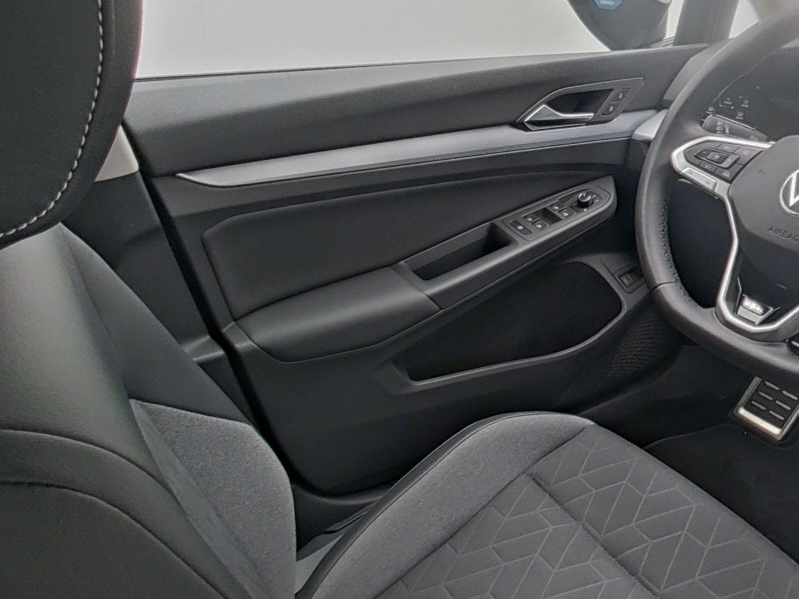 Volkswagen Golf Variant – Bild 14