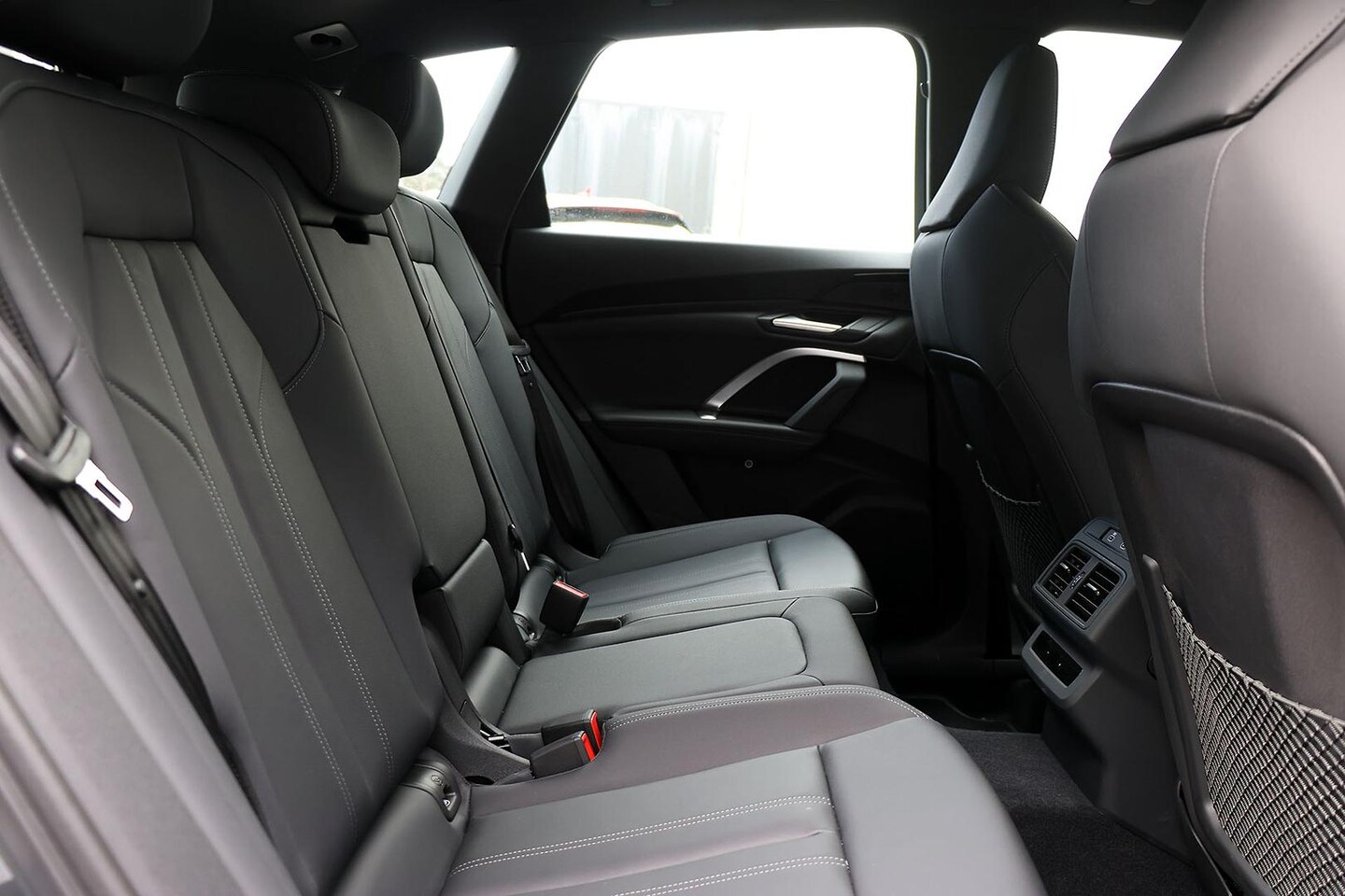 Image about Audi Q5 SUV TDI quattro 150 kW sport