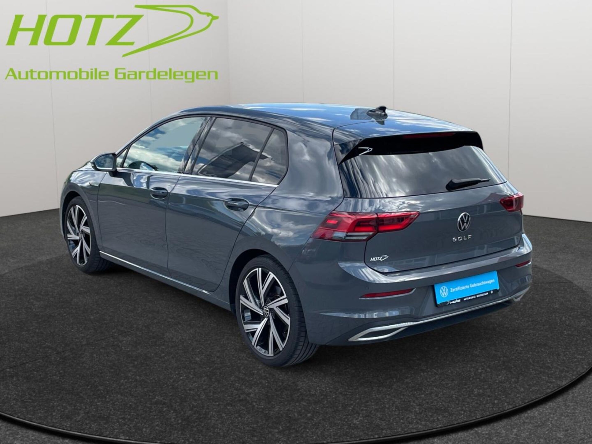 Volkswagen Golf Style