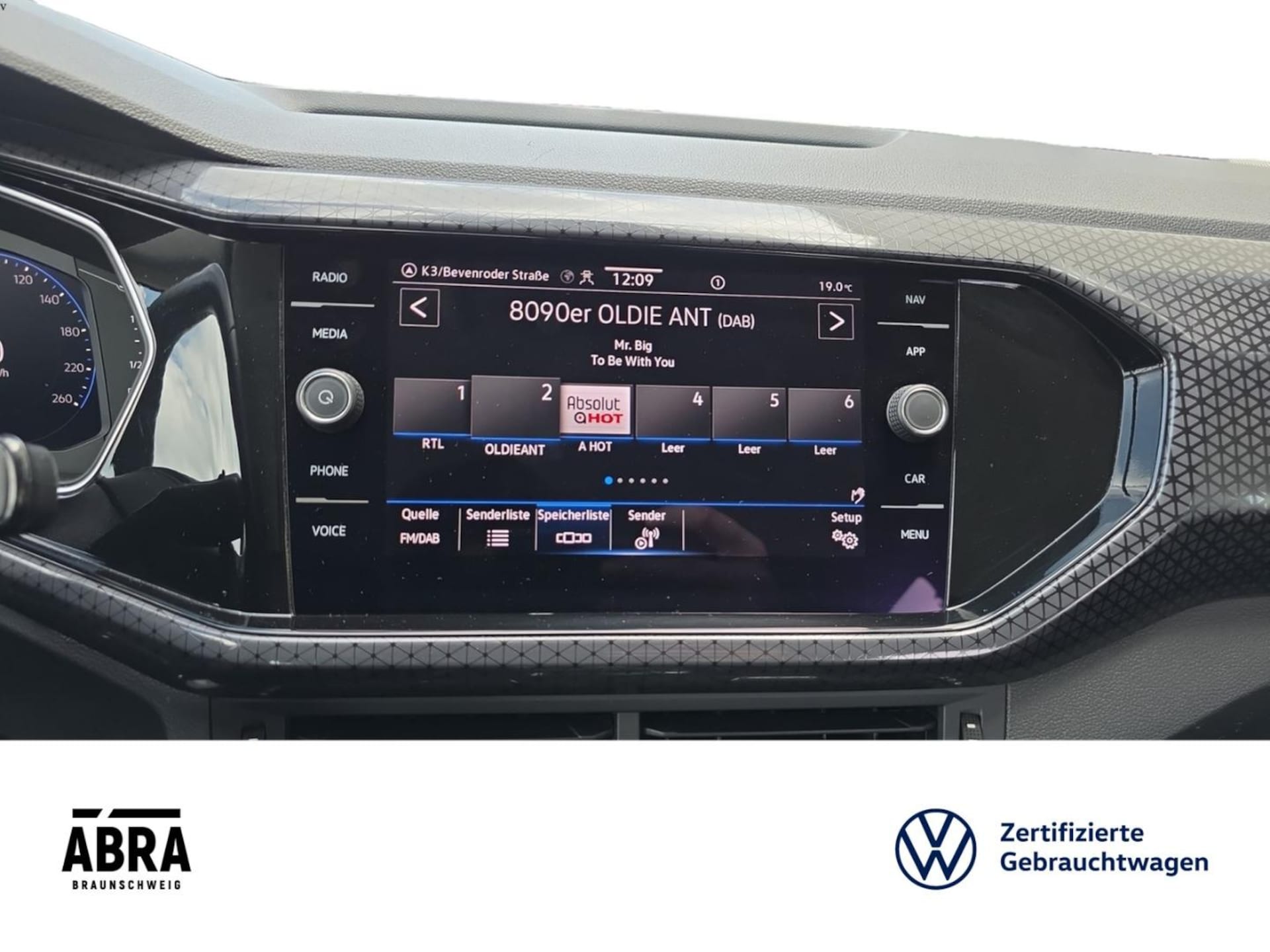 Volkswagen T-Cross Style