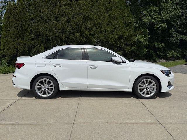 2026 Audi A3 Premium - Photo 7