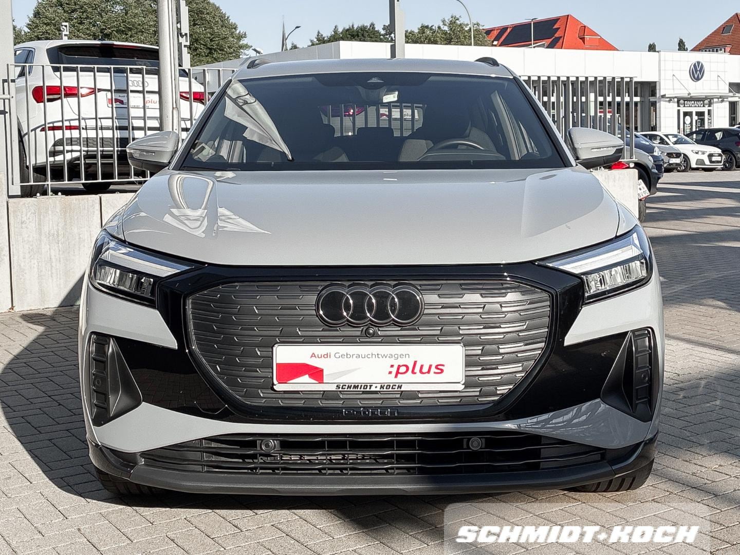 Bild über Audi Q4 e-tron 45 e-tron - für weitere Informationen kontaktieren Sie den Audi Partner
