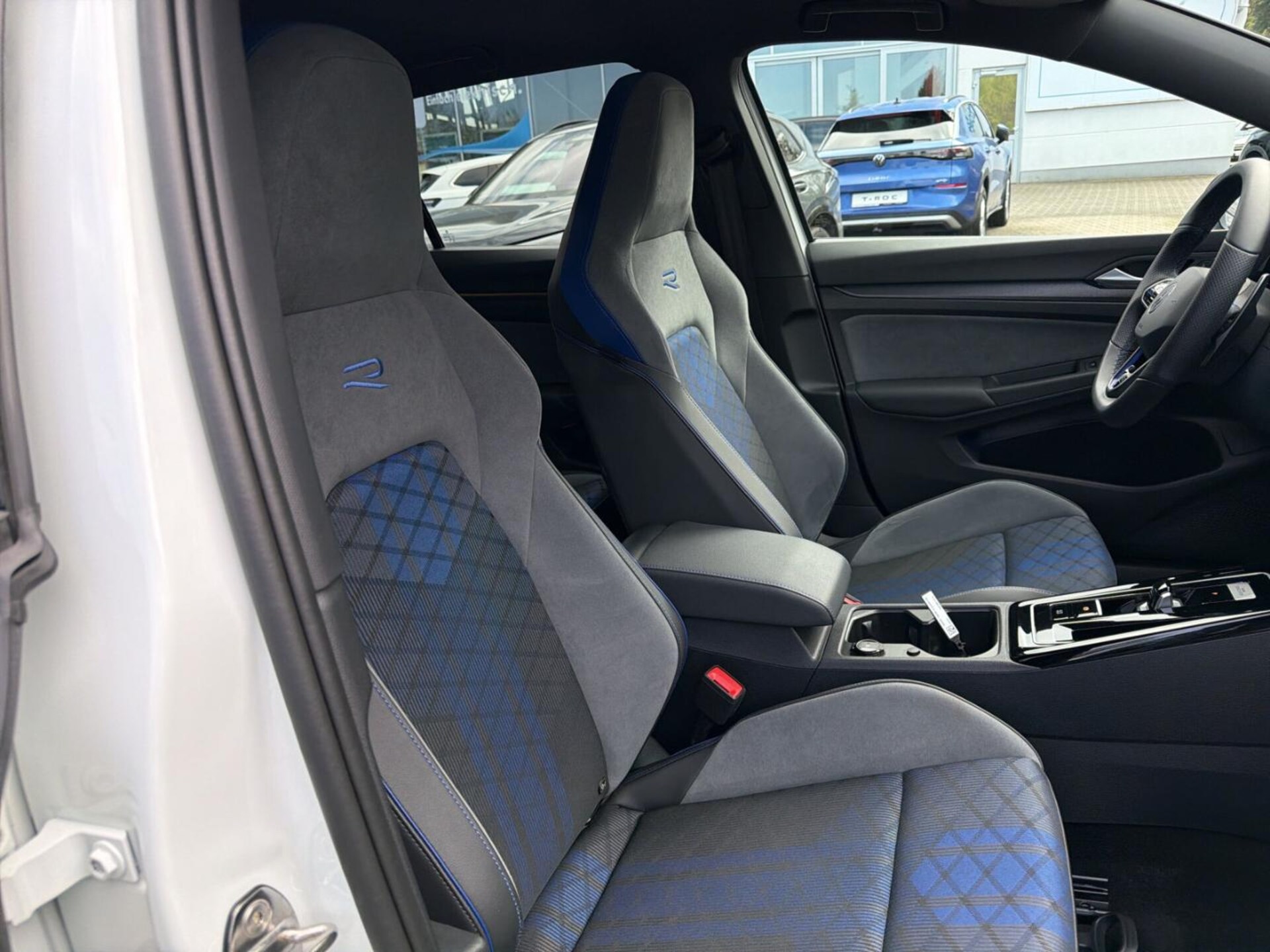 Volkswagen Golf R