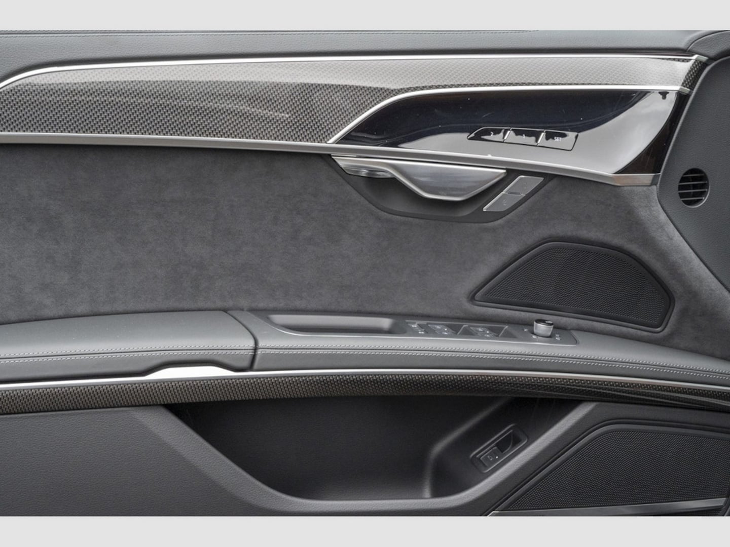 Bild über Audi S8 TFSI quattro tiptronic - für weitere Informationen kontaktieren Sie den Audi Partner