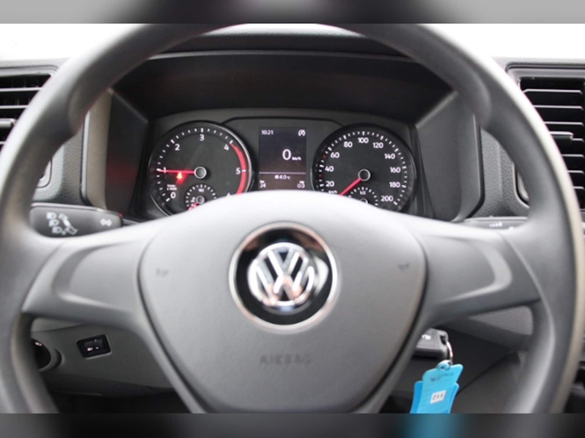 Volkswagen Crafter Kasten langer Radstand