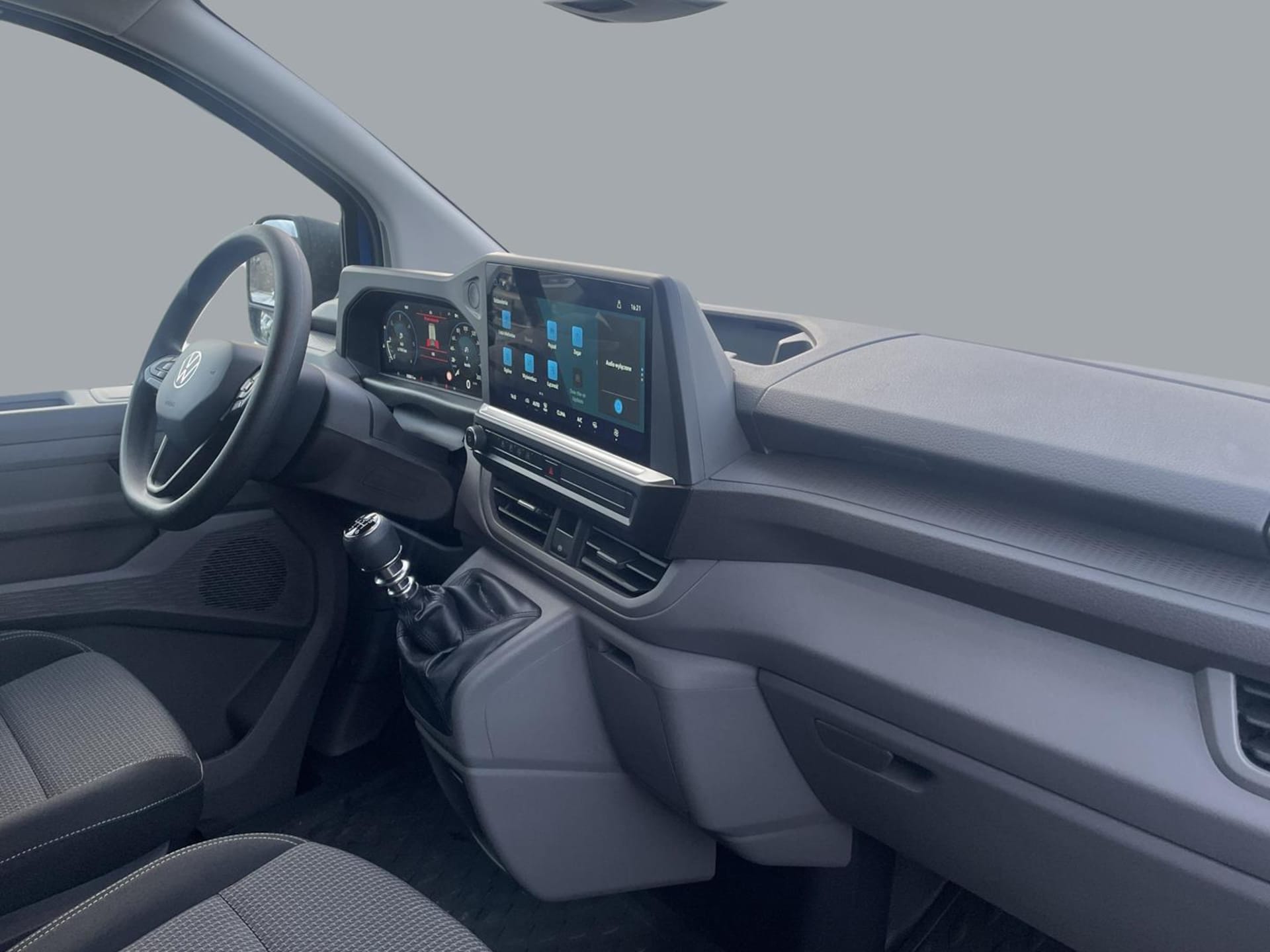 Volkswagen Transporter Furgon długi rozstaw osi