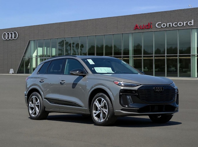 2027 Audi Q6 e-tron Premium Plus