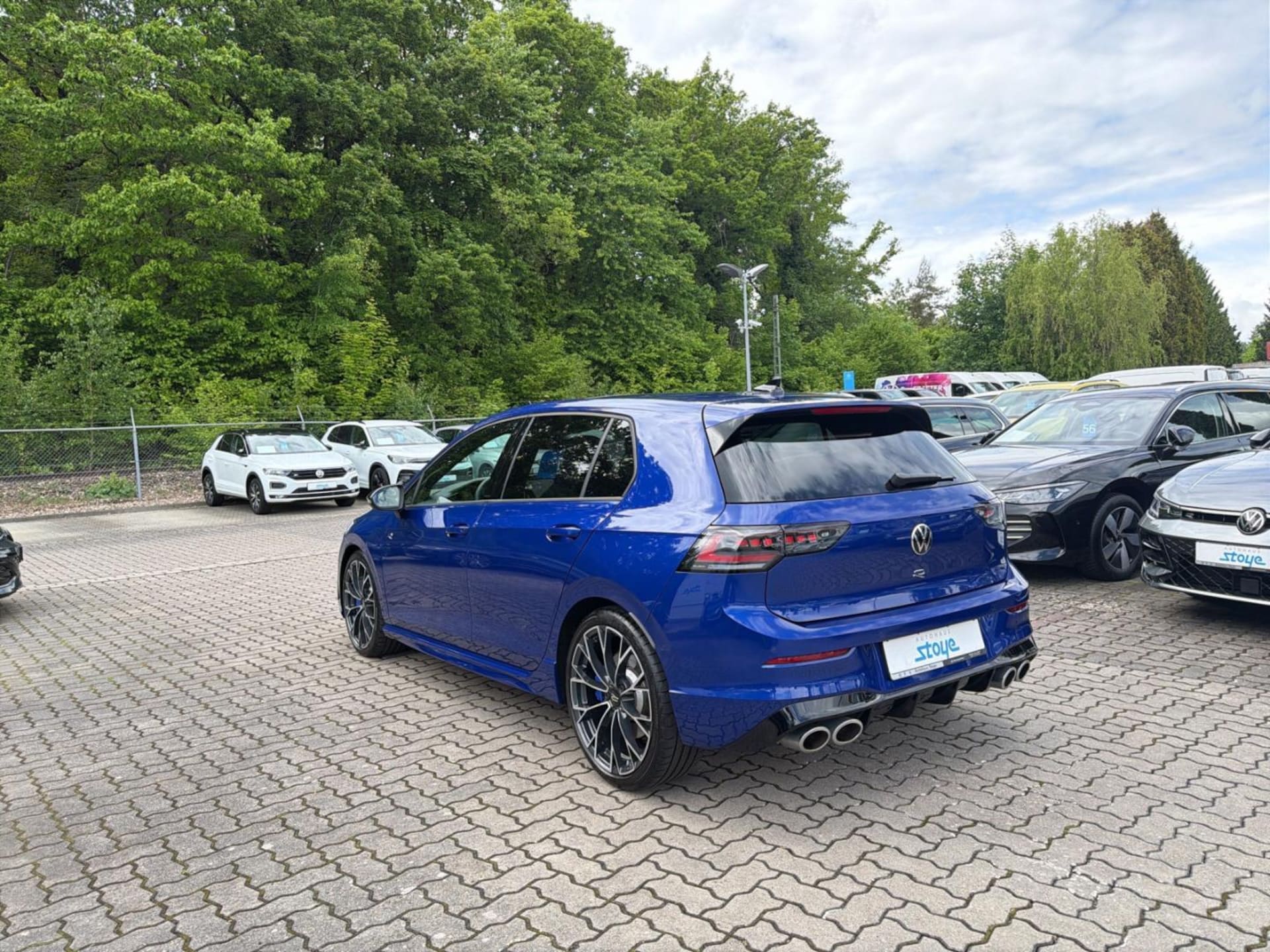 Volkswagen Golf R
