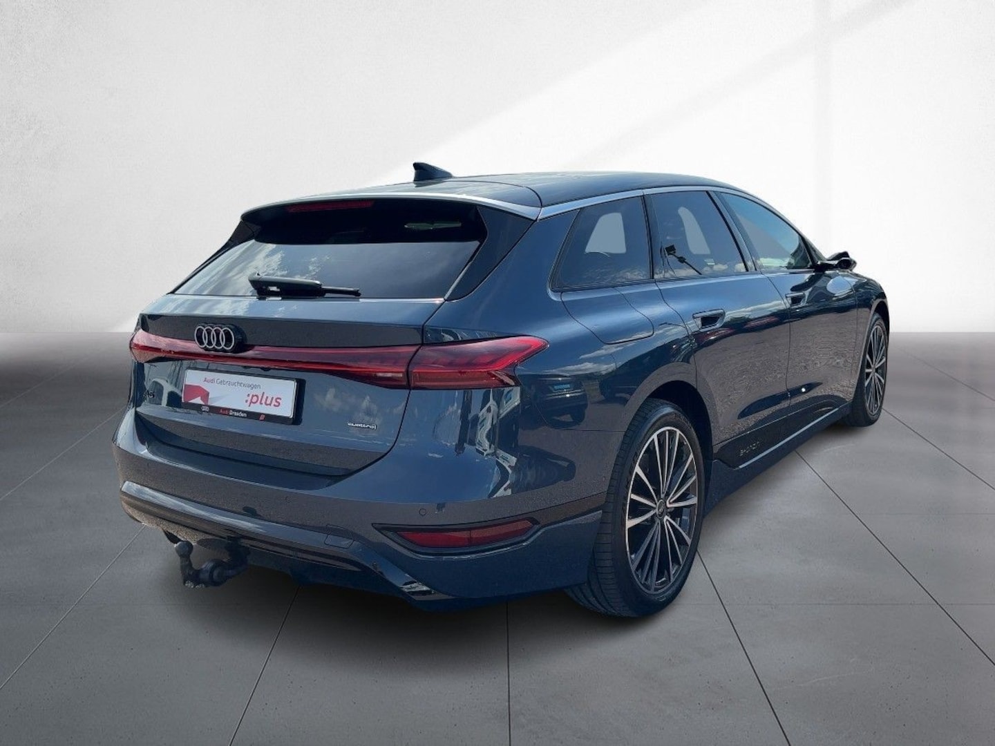 Bild über Audi A6 Avant e-tron e-tron quattro - für weitere Informationen kontaktieren Sie den Audi Partner