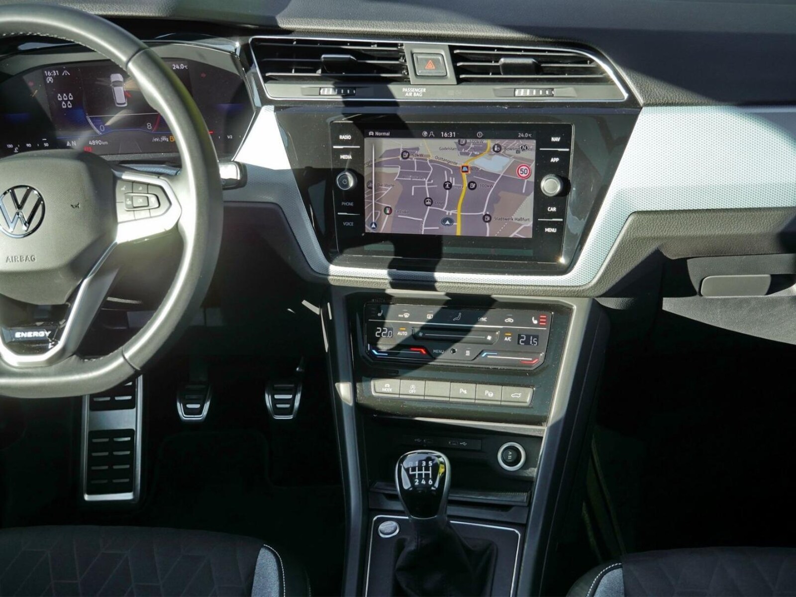 Volkswagen Touran – Bild 8