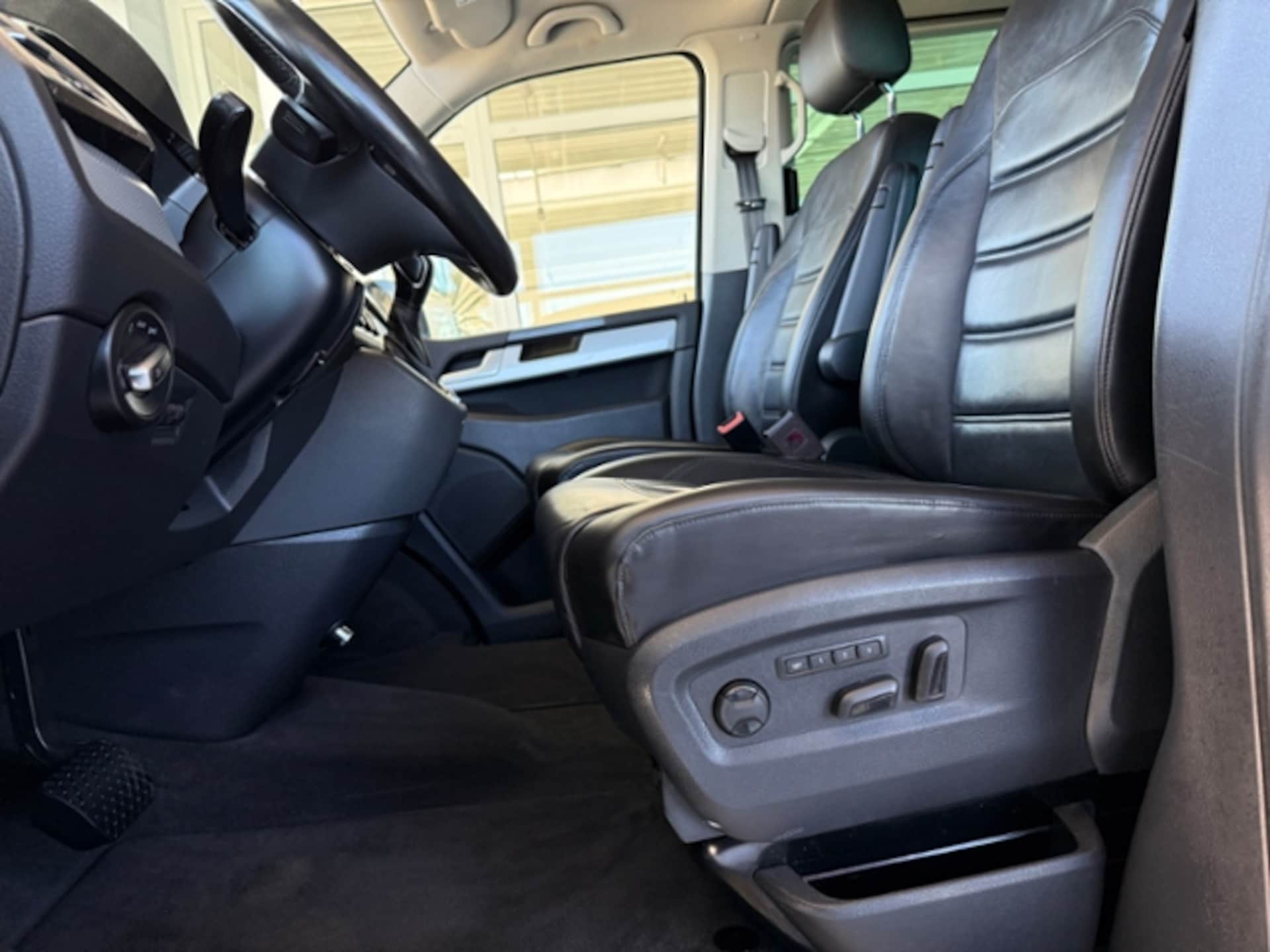 Volkswagen T6 Multivan Highline