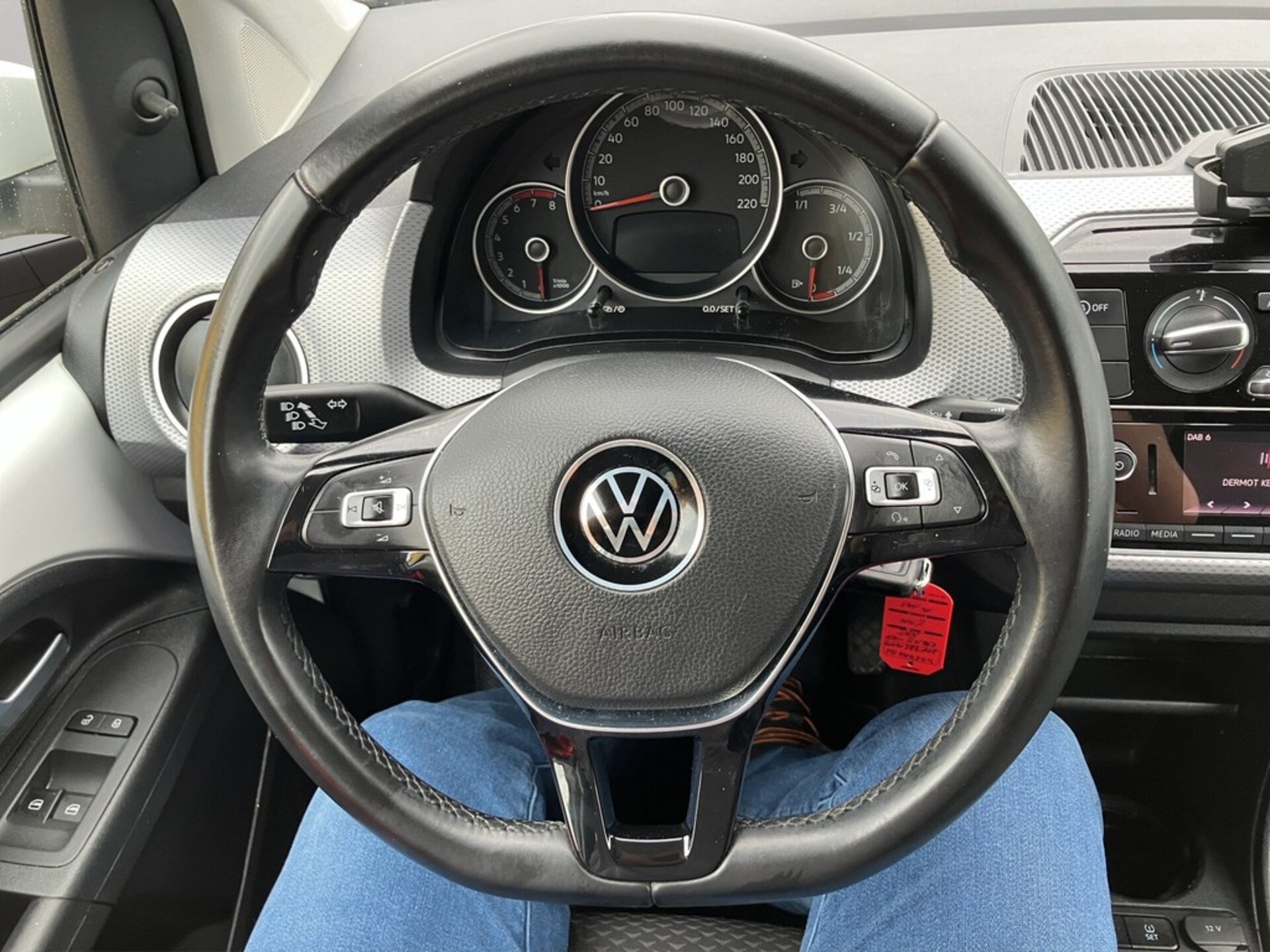 Volkswagen up! ACTIVE
