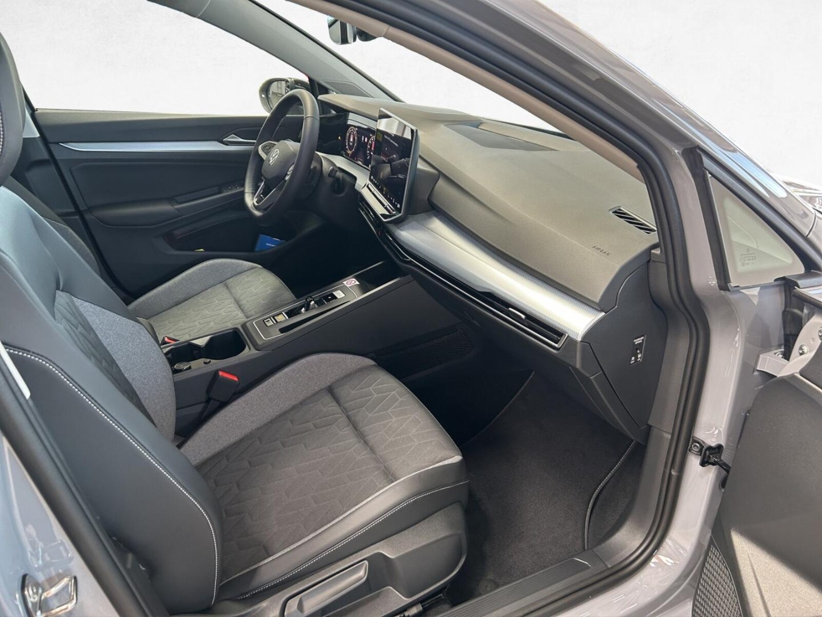Volkswagen Golf Variant – Bild 9