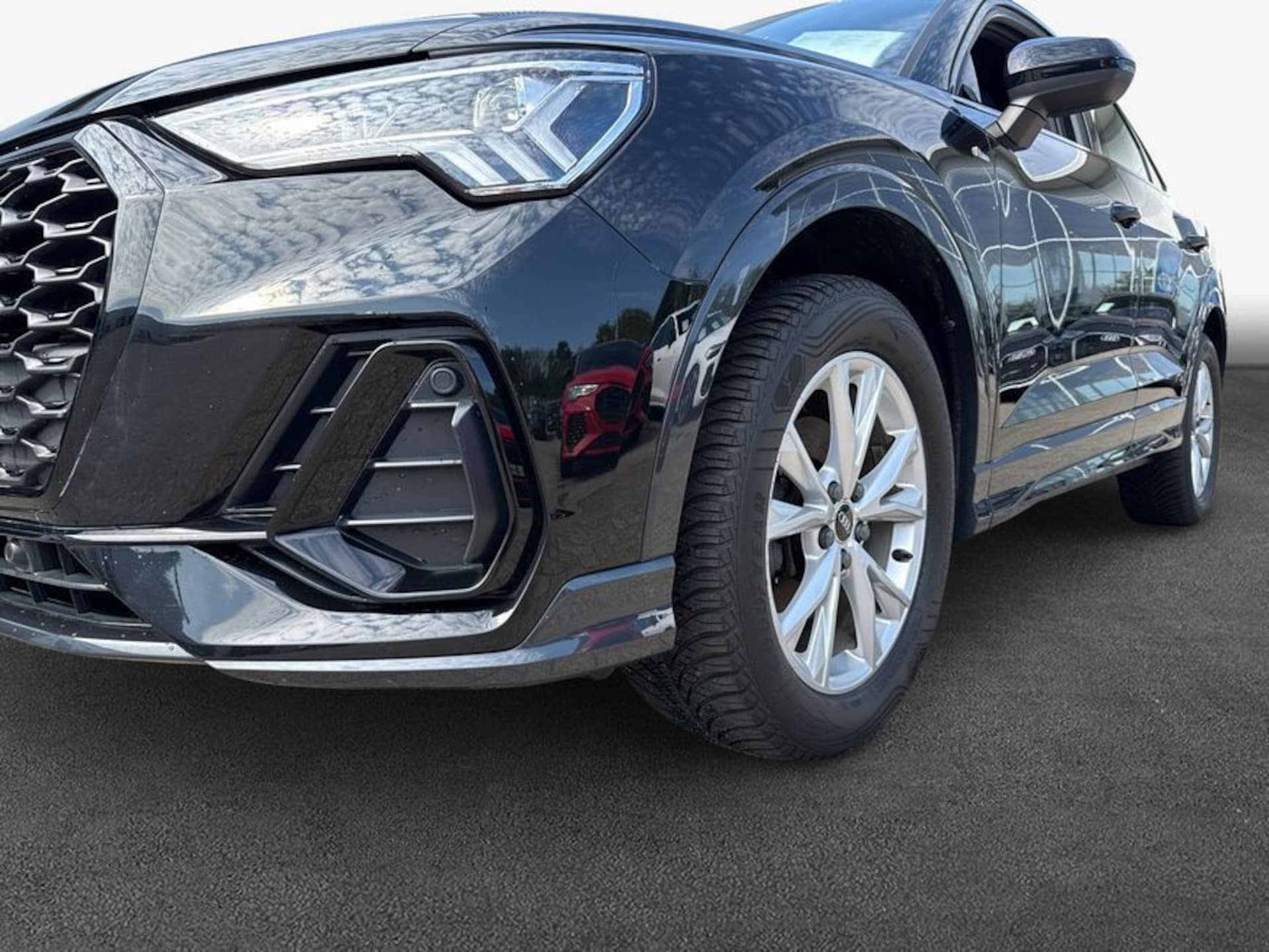 Audi Q3 Sportback S line